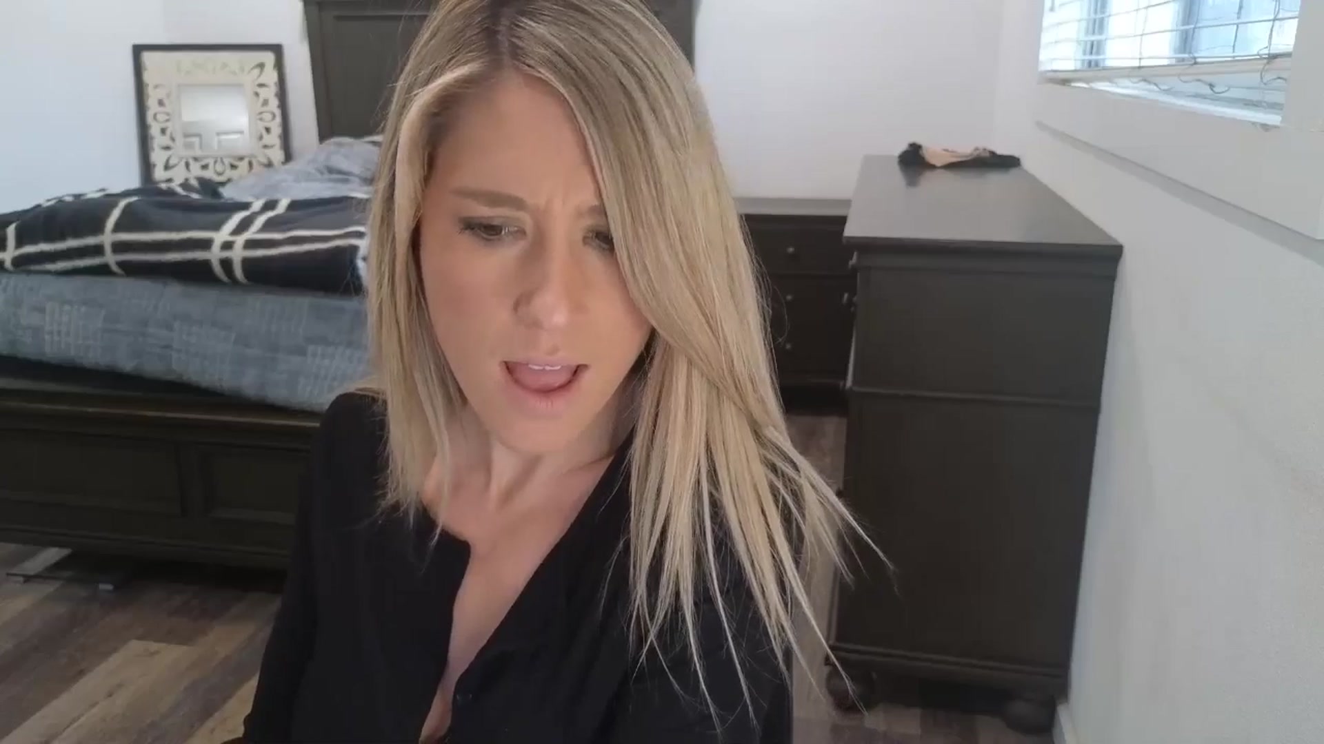 Gallery image thumbnail from blond_milf's myfreecams stream on, 01/20/2026, 22:05 image 9 of 20