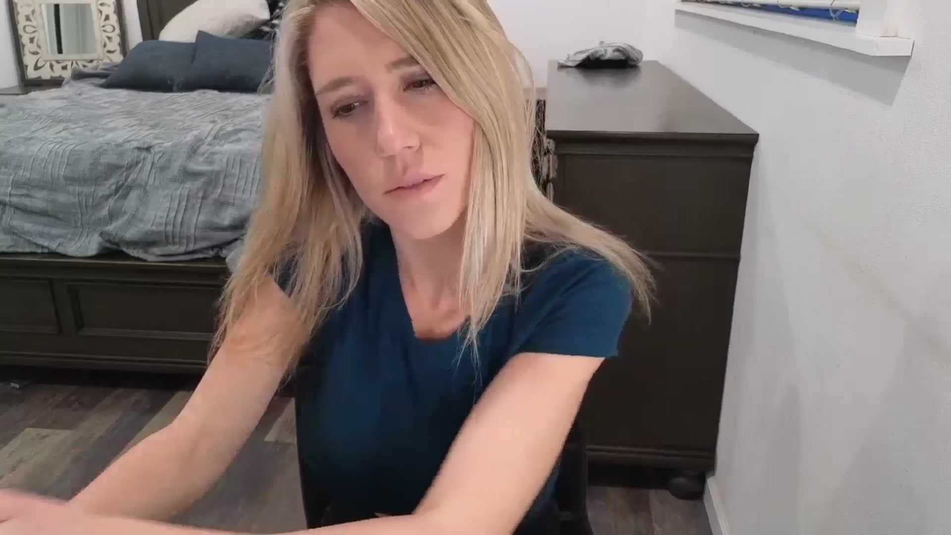 Gallery image thumbnail from blond_milf's myfreecams stream on, 02/14/2026, 06:06 image 12 of 20