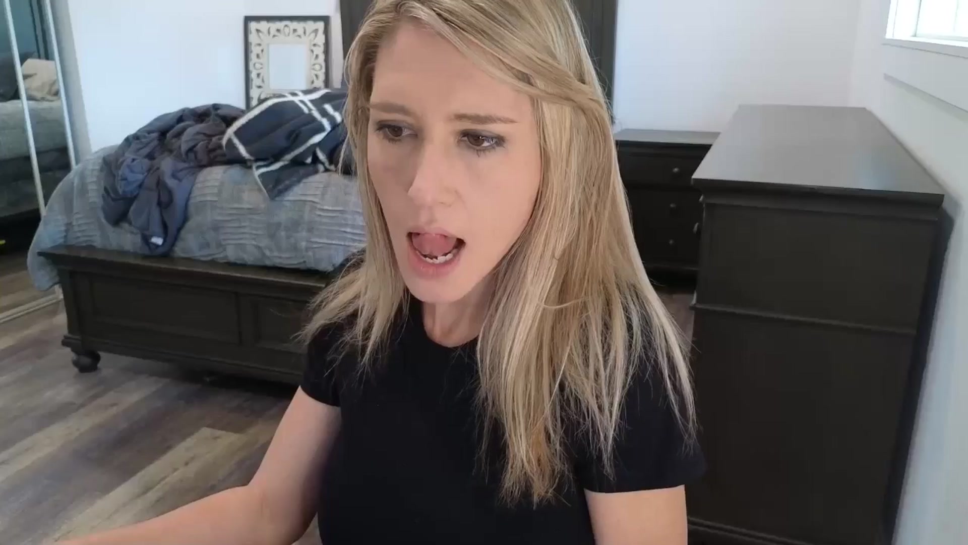 Gallery image thumbnail from blond_milf's myfreecams stream on, 02/24/2026, 21:59 image 2 of 20