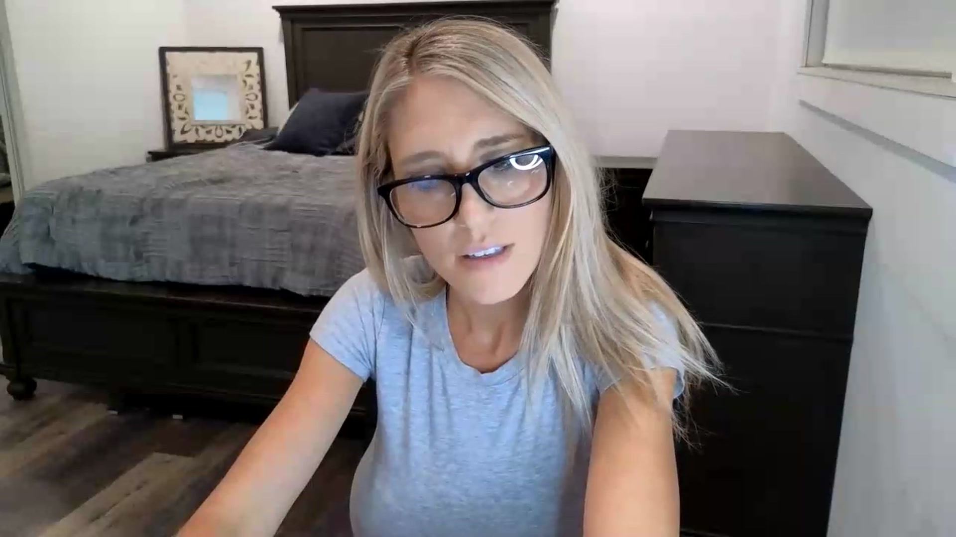 Gallery image thumbnail from blond_milf's myfreecams stream on, 07/17/2026, 05:25 image 14 of 20