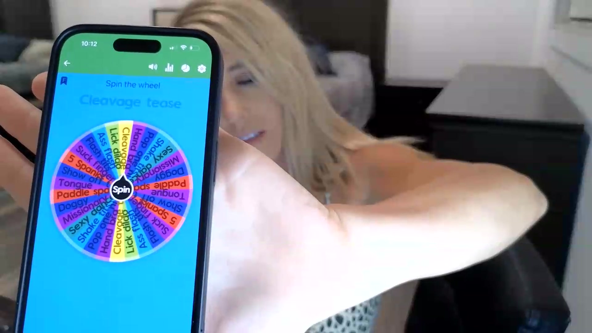 Gallery image thumbnail from blond_milf's myfreecams stream on, 09/09/2026, 06:11 image 12 of 20