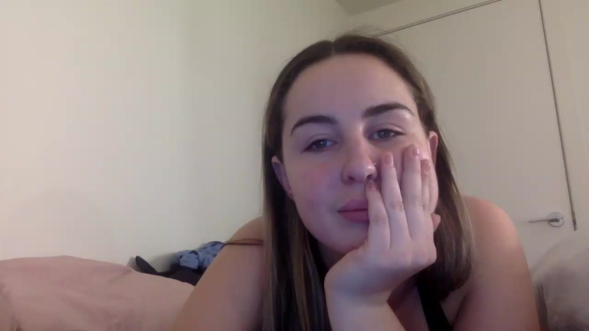 Gallery image thumbnail from blondebaby's myfreecams stream on, 03/17/2025, 01:21 image 19 of 20