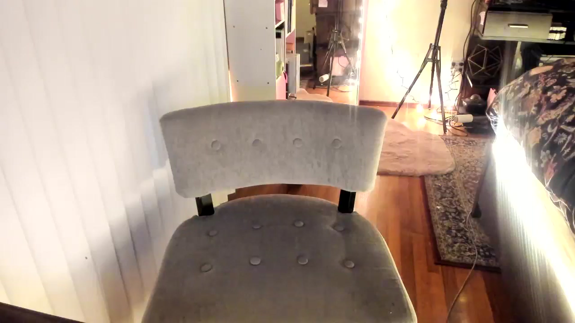 Gallery image thumbnail from blondetoshi's myfreecams stream on, 04/03/2024, 02:54 image 11 of 20