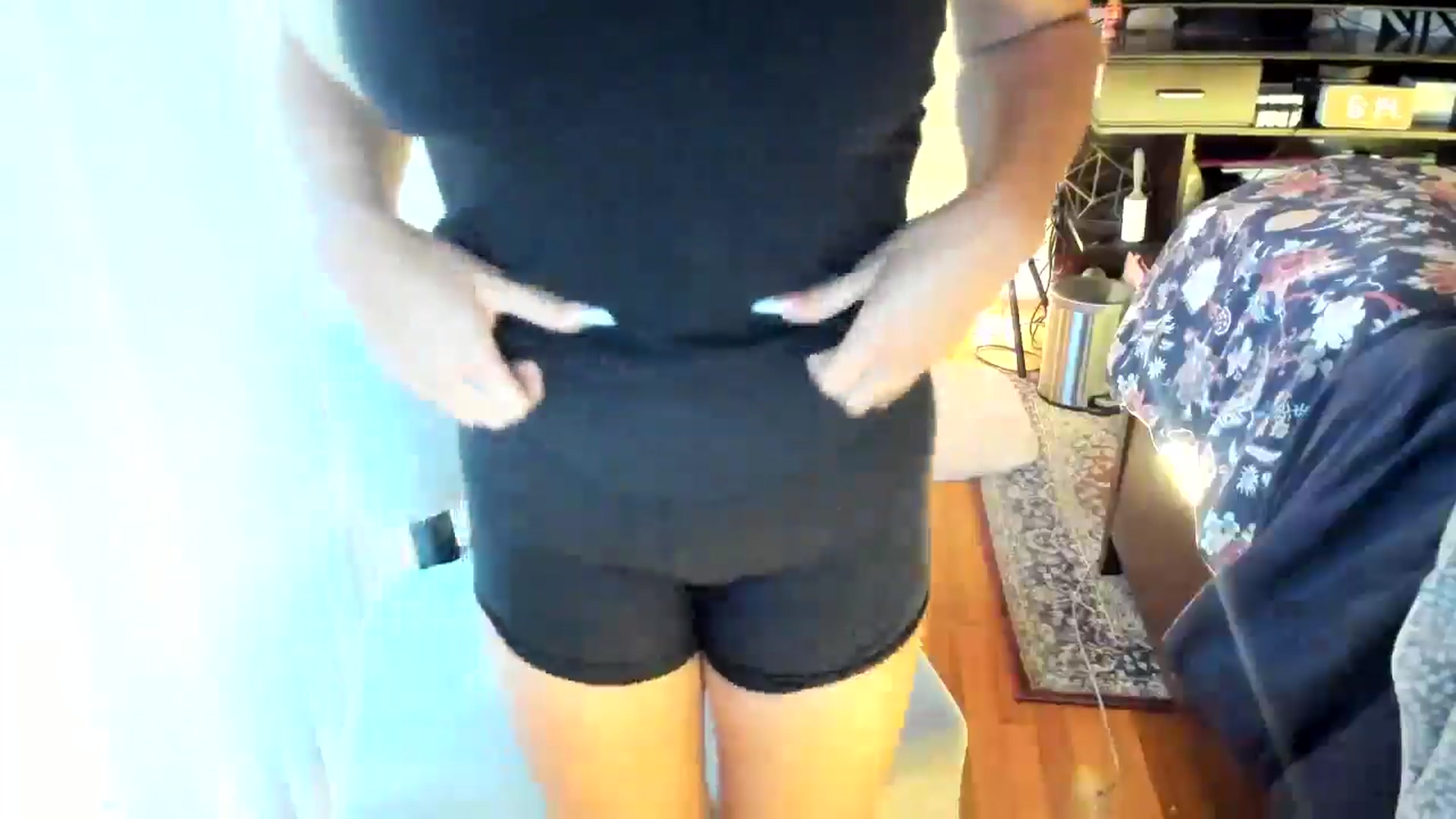 Gallery image thumbnail from blondetoshi's myfreecams stream on, 05/10/2024, 01:19 image 20 of 20