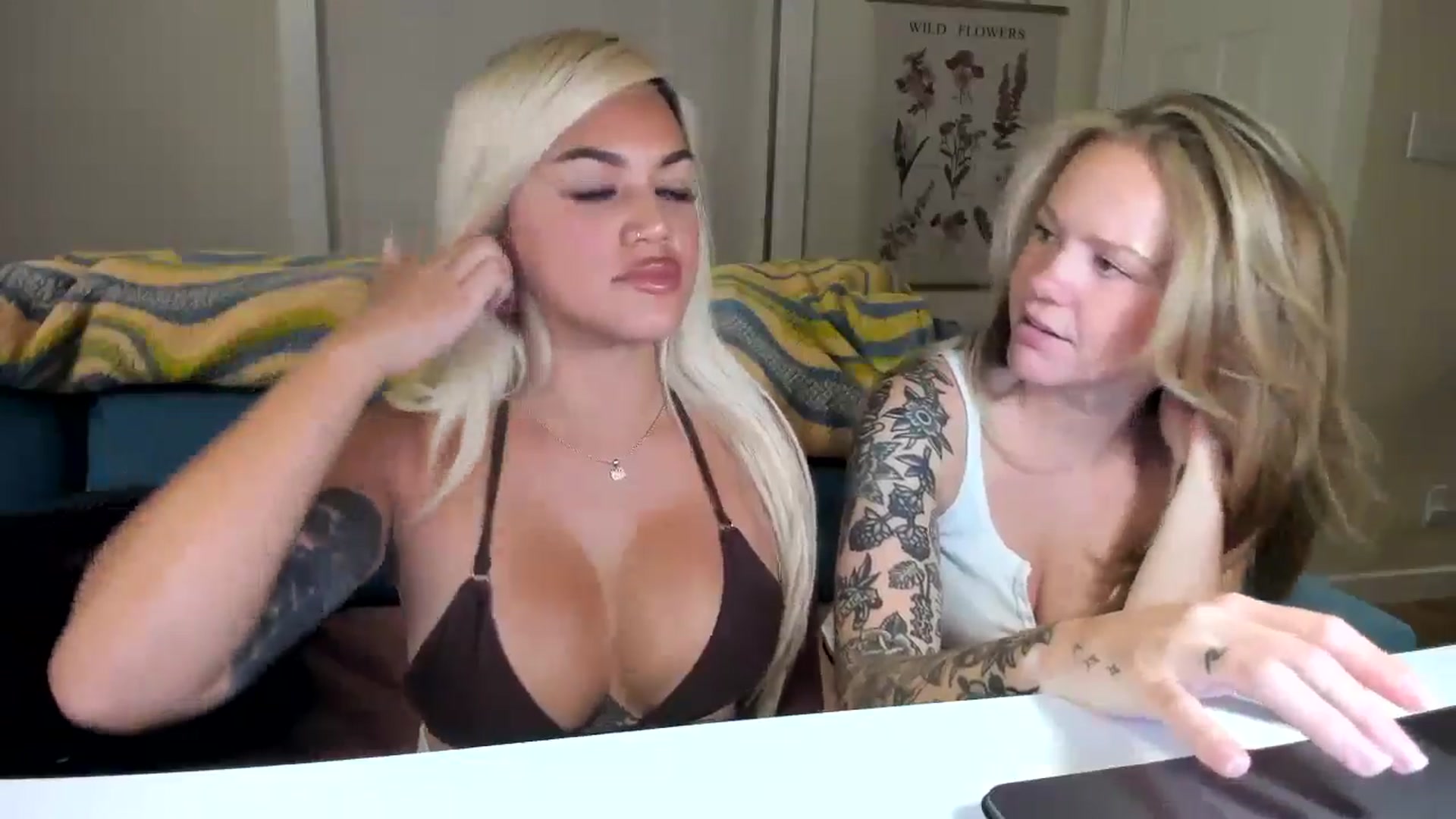 Gallery image thumbnail from blondetoshi's myfreecams stream on, 07/09/2024, 05:12 image 17 of 20