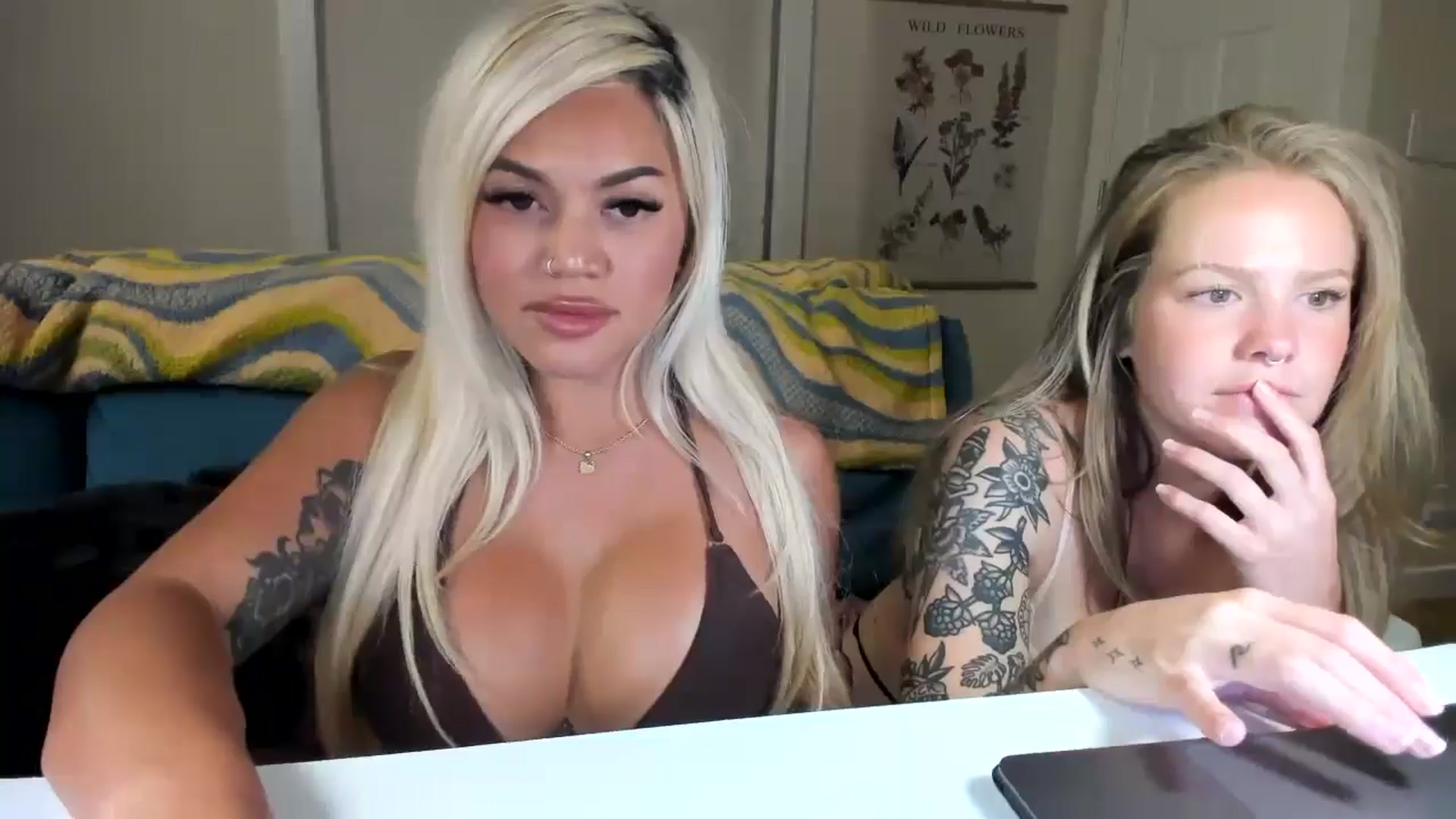Gallery image thumbnail from blondetoshi's myfreecams stream on, 07/09/2024, 05:41 image 12 of 20