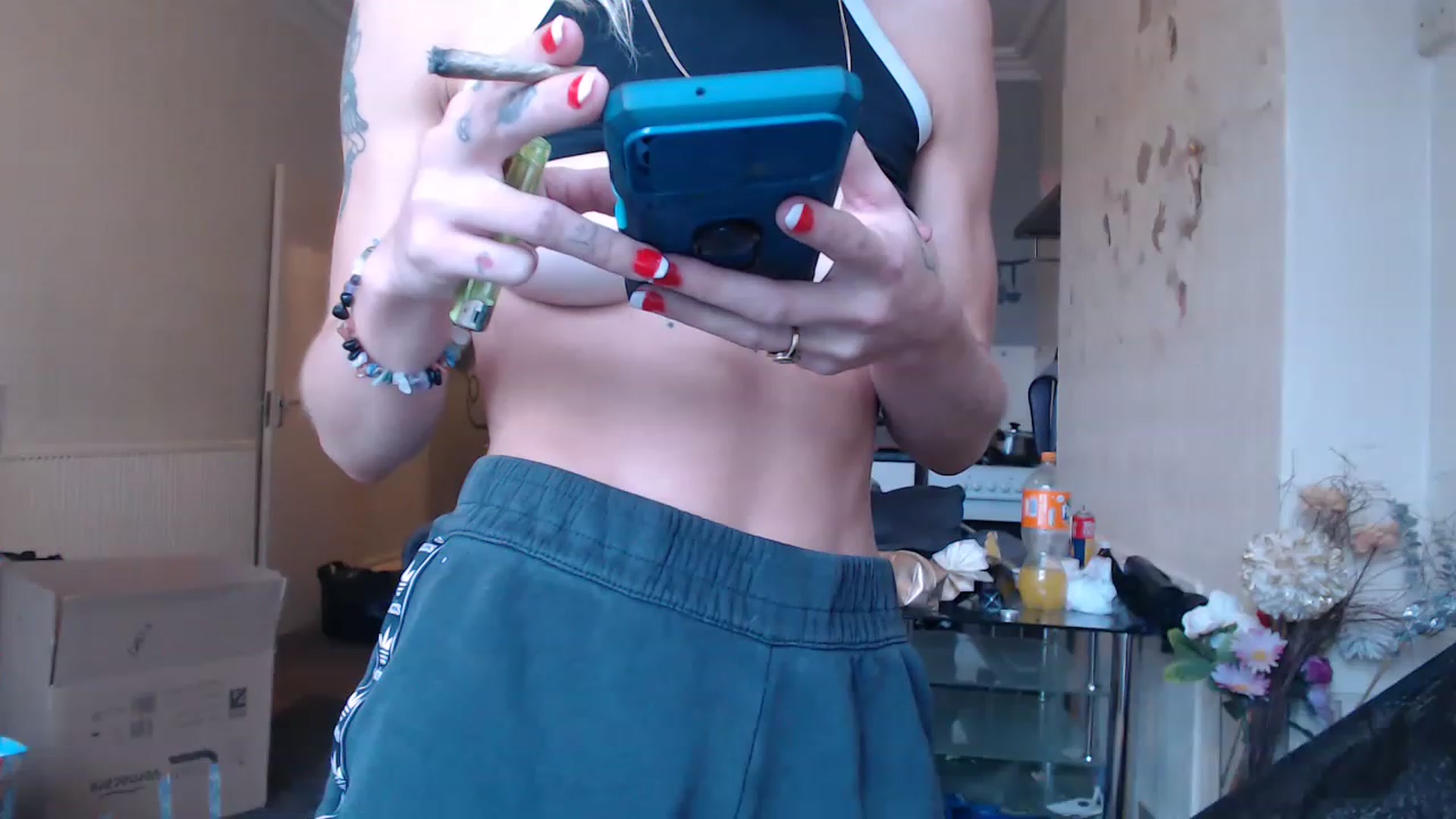 Gallery image thumbnail from blondey21uk's myfreecams stream on, 01/05/2023, 14:17 image 17 of 20