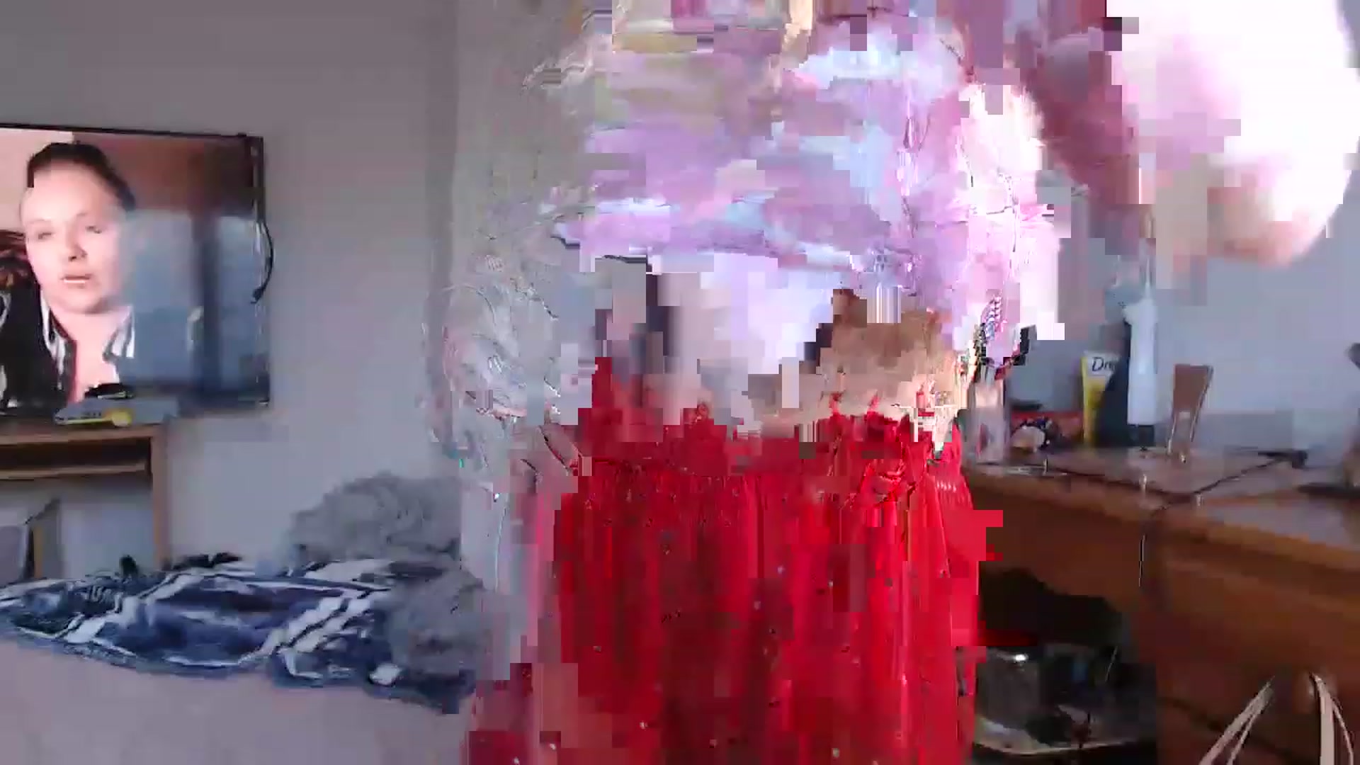 Gallery image thumbnail from blondey21uk's myfreecams stream on, 01/07/2023, 15:12 image 17 of 20