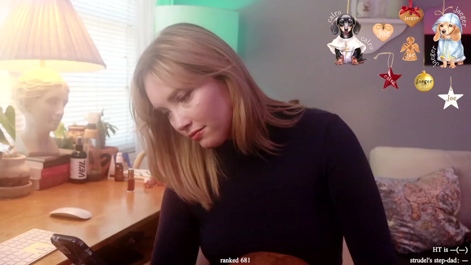 Gallery image thumbnail from blondie's myfreecams stream on, 12/18/2023, 16:40 image 4 of 20
