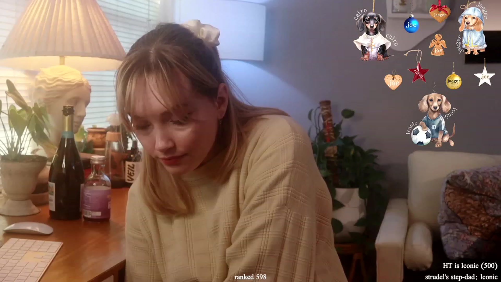 Gallery image thumbnail from blondie's myfreecams stream on, 12/19/2023, 20:17 image 15 of 20