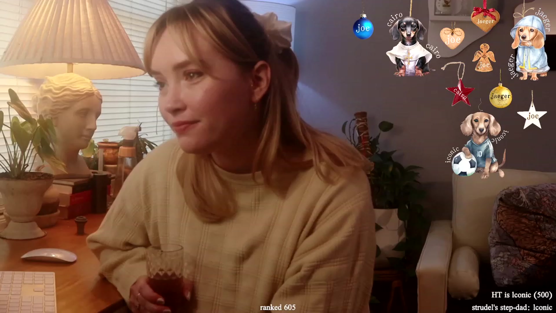 Gallery image thumbnail from blondie's myfreecams stream on, 12/19/2023, 20:17 image 2 of 20