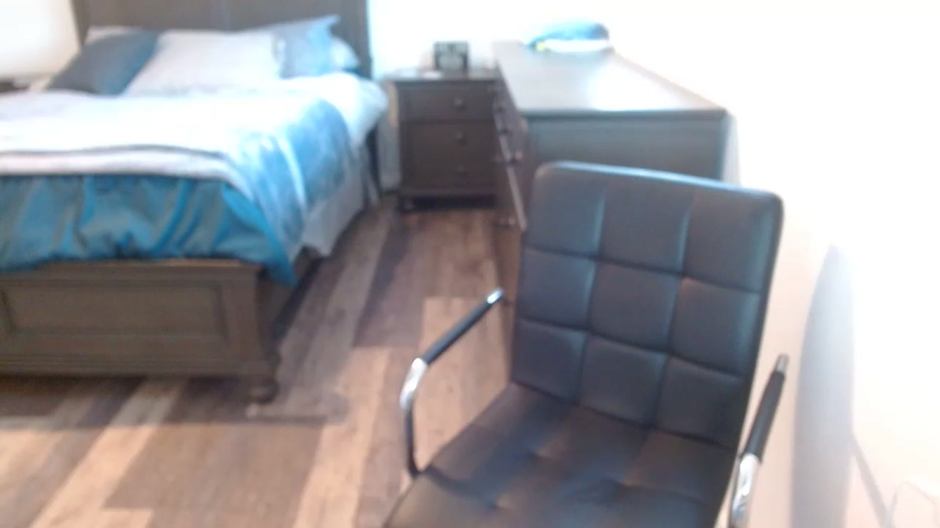 Gallery image thumbnail from blondmilf92's myfreecams stream on, 12/01/2022, 08:15 image 19 of 20