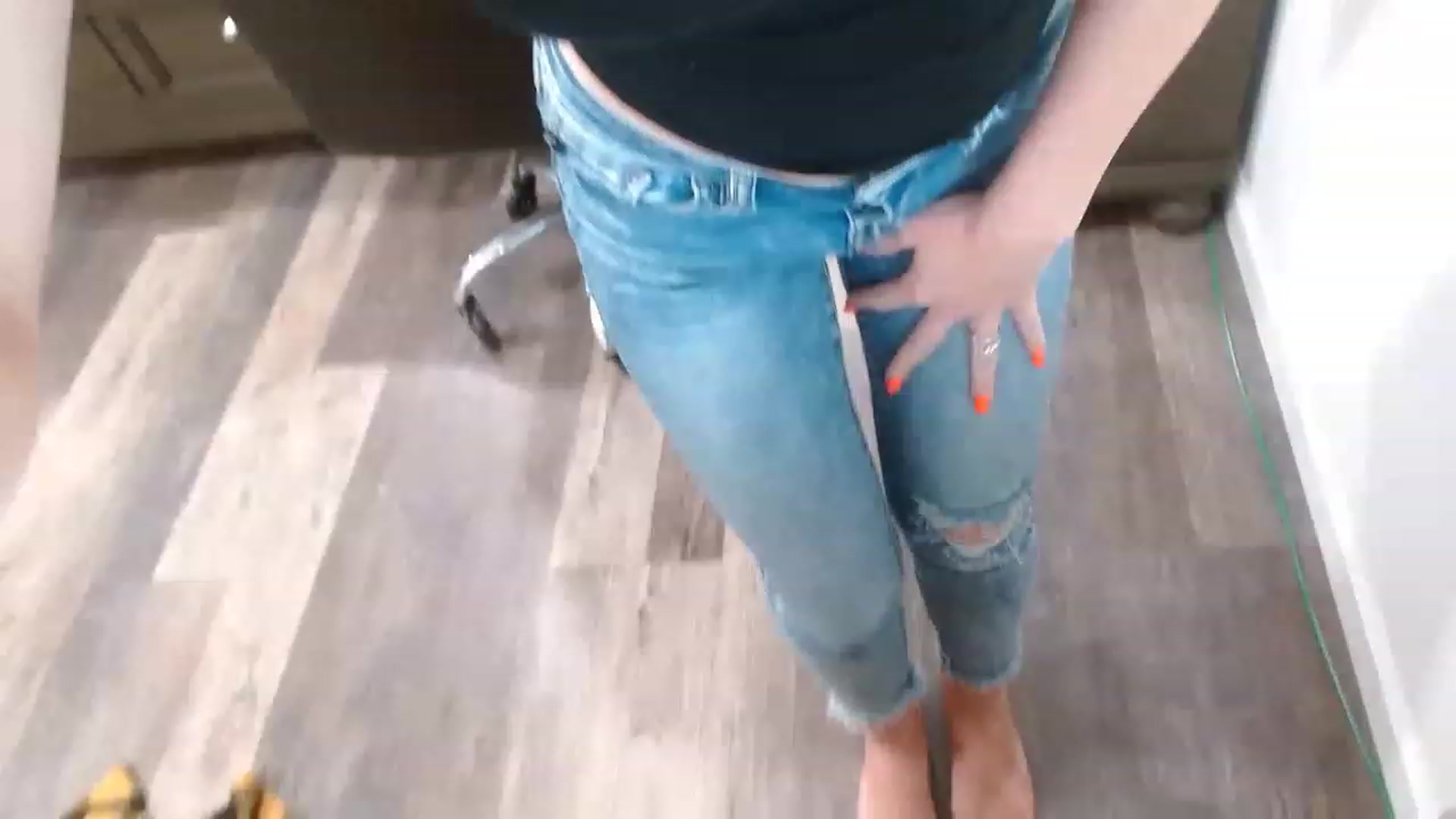 Gallery image thumbnail from blondmilf92's myfreecams stream on, 12/07/2022, 21:41 image 11 of 20