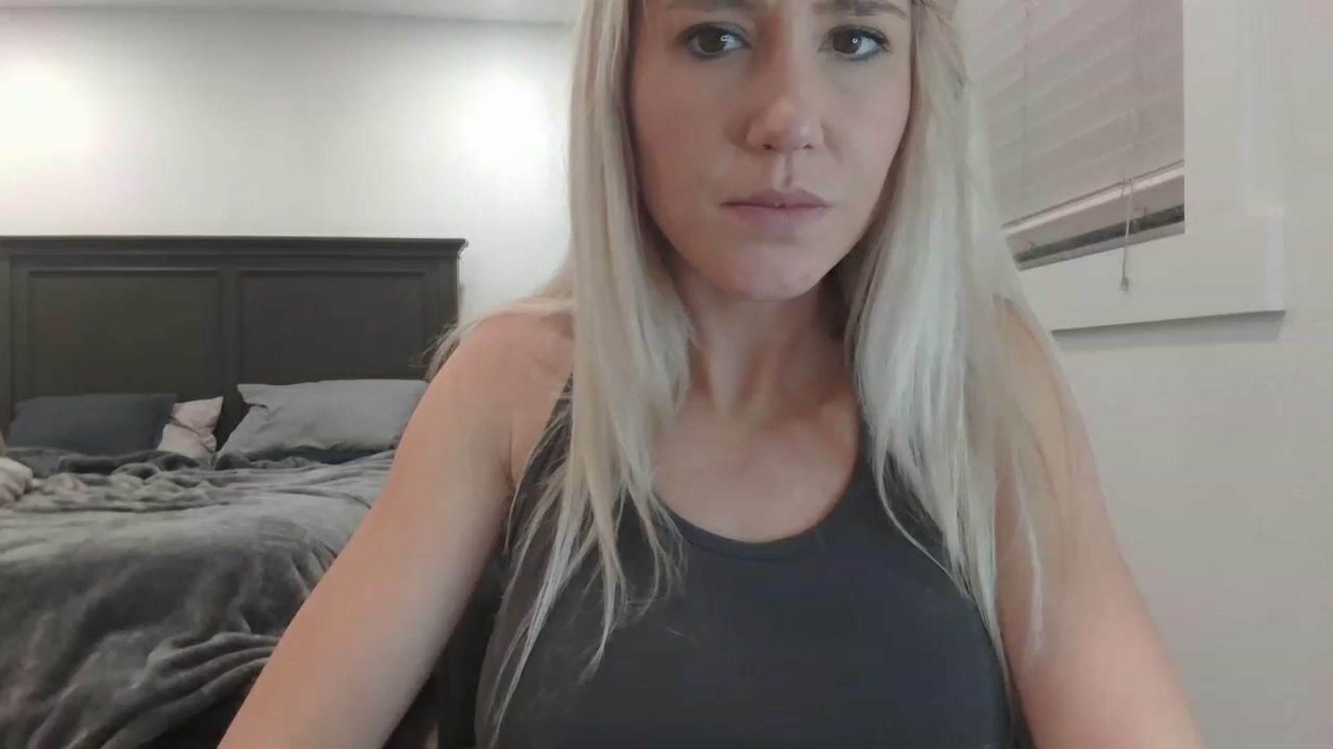 Gallery image thumbnail from blondmilf92's myfreecams stream on, 01/10/2023, 06:45 image 19 of 20