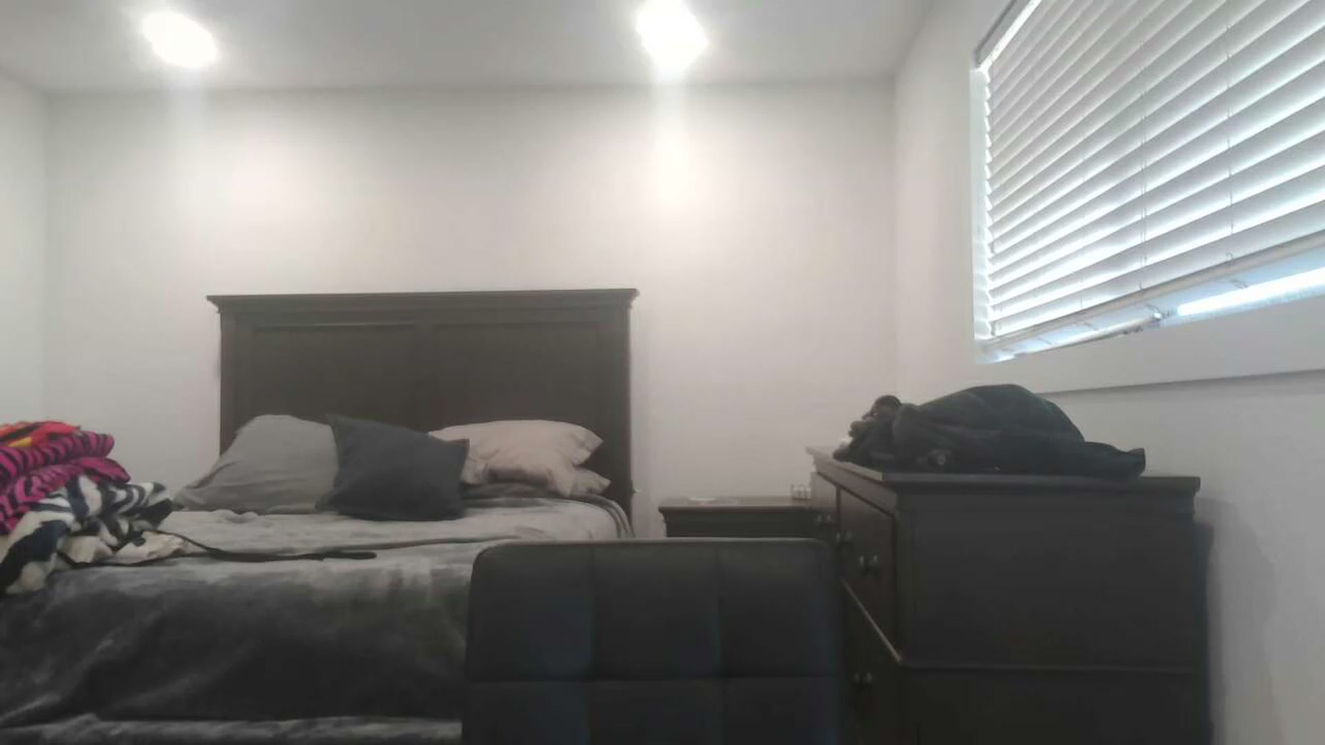 Gallery image thumbnail from blondmilf92's myfreecams stream on, 01/25/2023, 21:13 image 13 of 20