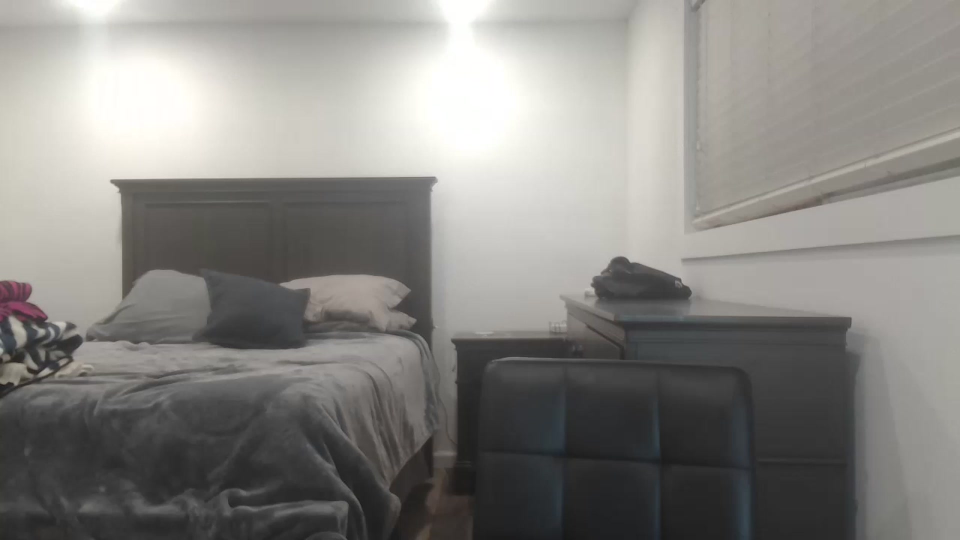 Gallery image thumbnail from blondmilf92's myfreecams stream on, 01/26/2023, 06:49 image 15 of 20