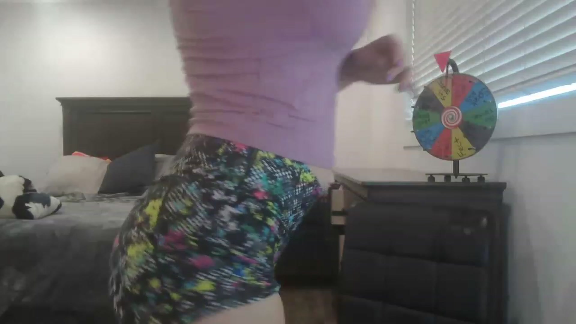 Gallery image thumbnail from blondmilf92's myfreecams stream on, 01/29/2023, 24:19 image 6 of 20