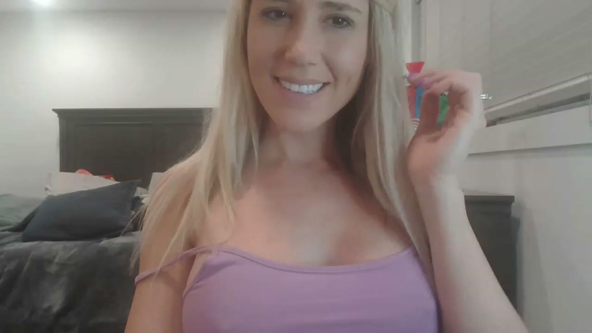 Gallery image thumbnail from blondmilf92's myfreecams stream on, 01/29/2023, 06:13 image 7 of 20
