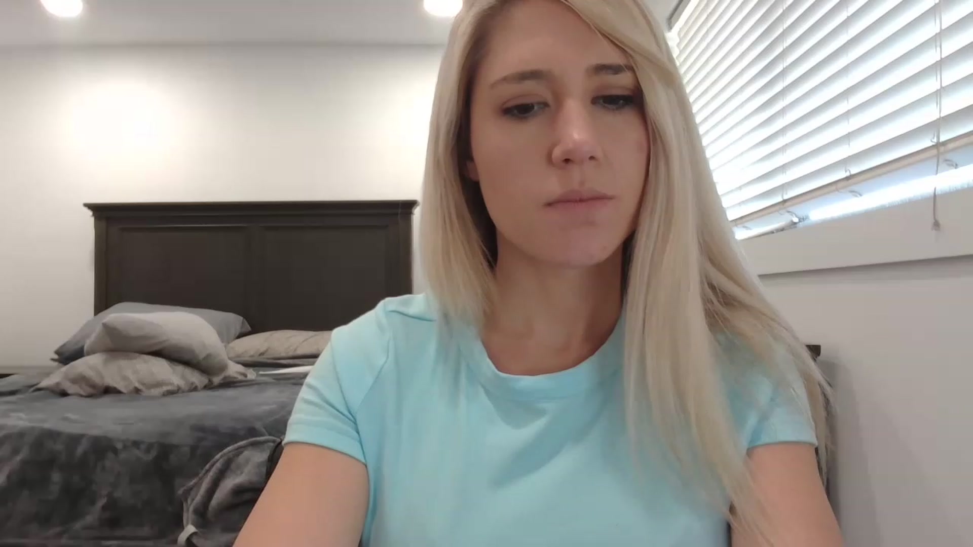 Gallery image thumbnail from blondmilf92's myfreecams stream on, 02/01/2023, 20:49 image 20 of 20