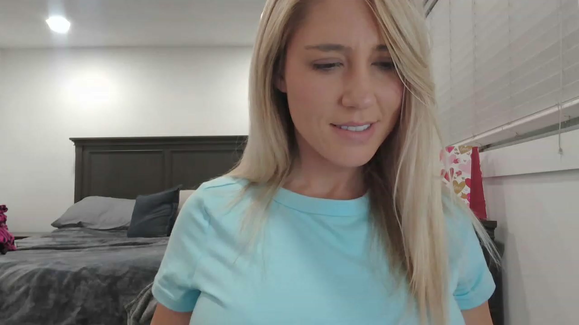 Gallery image thumbnail from blondmilf92's myfreecams stream on, 02/02/2023, 06:12 image 3 of 20
