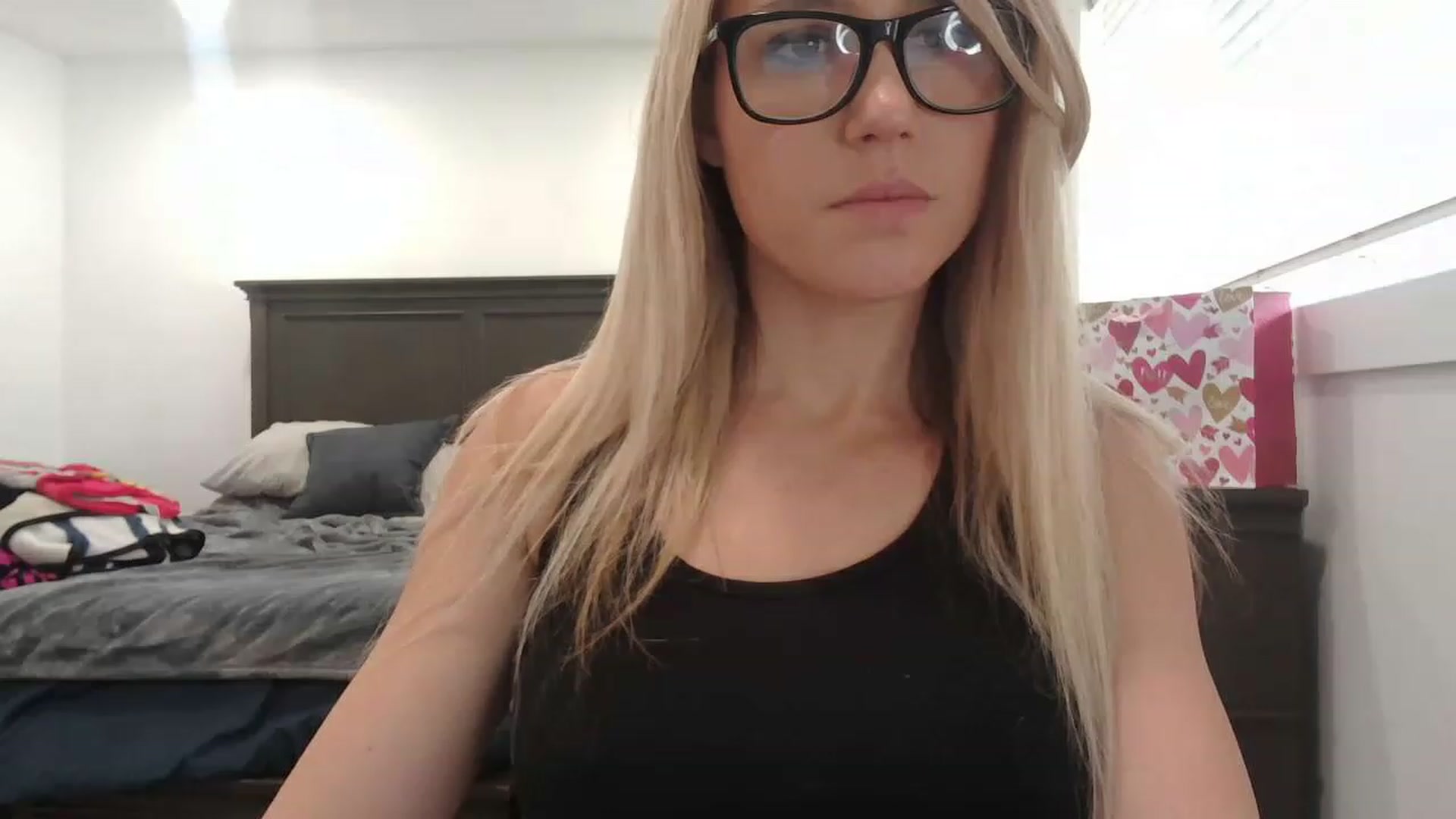 Gallery image thumbnail from blondmilf92's myfreecams stream on, 02/05/2023, 23:39 image 12 of 20