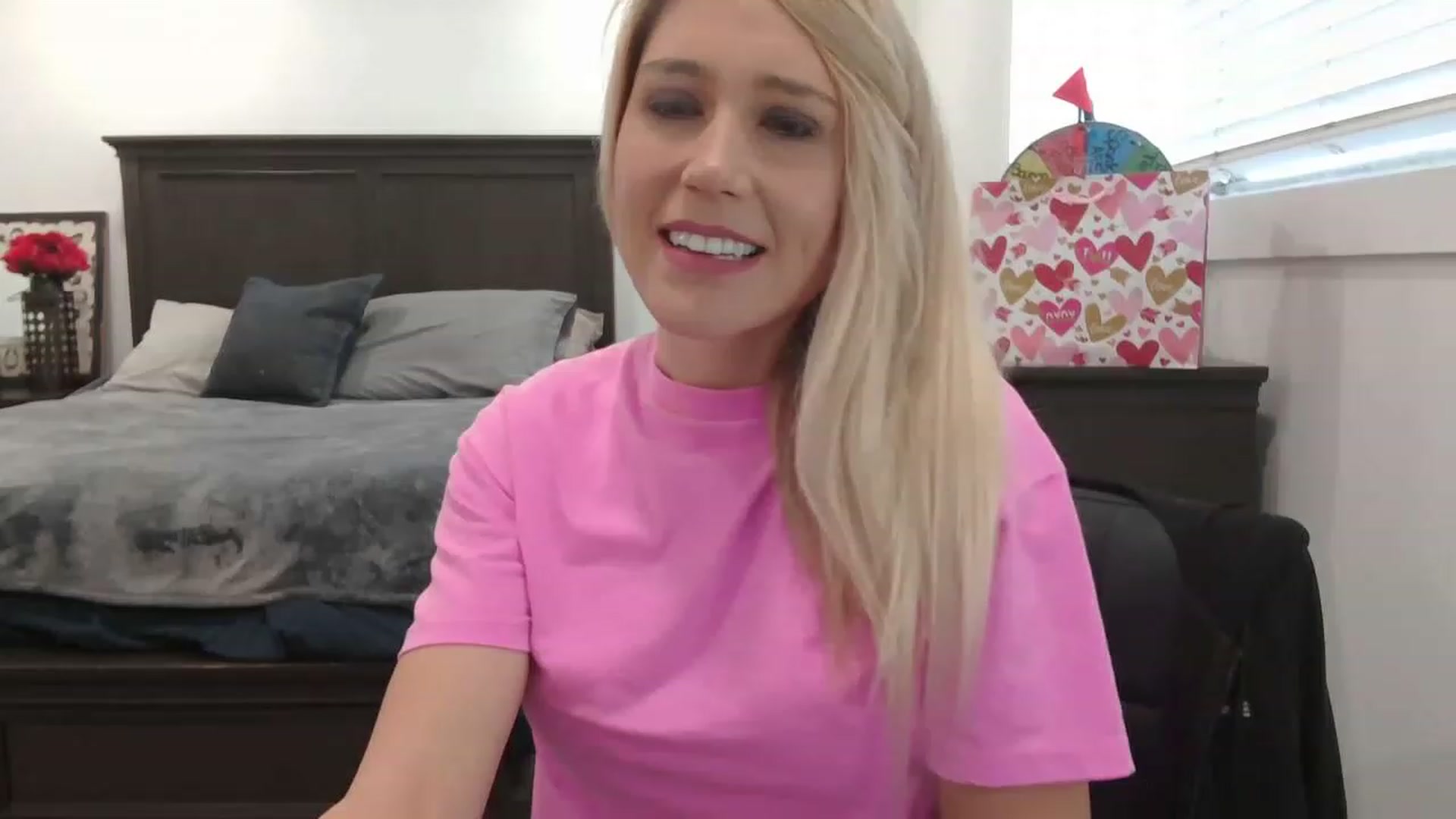 Gallery image thumbnail from blondmilf92's myfreecams stream on, 02/10/2023, 20:20 image 13 of 20