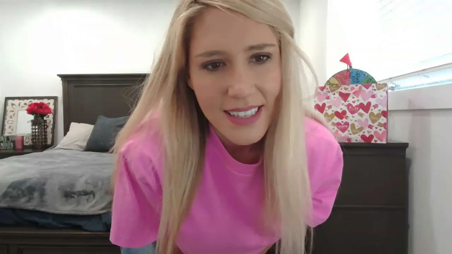 Gallery image thumbnail from blondmilf92's myfreecams stream on, 02/10/2023, 22:18 image 3 of 20
