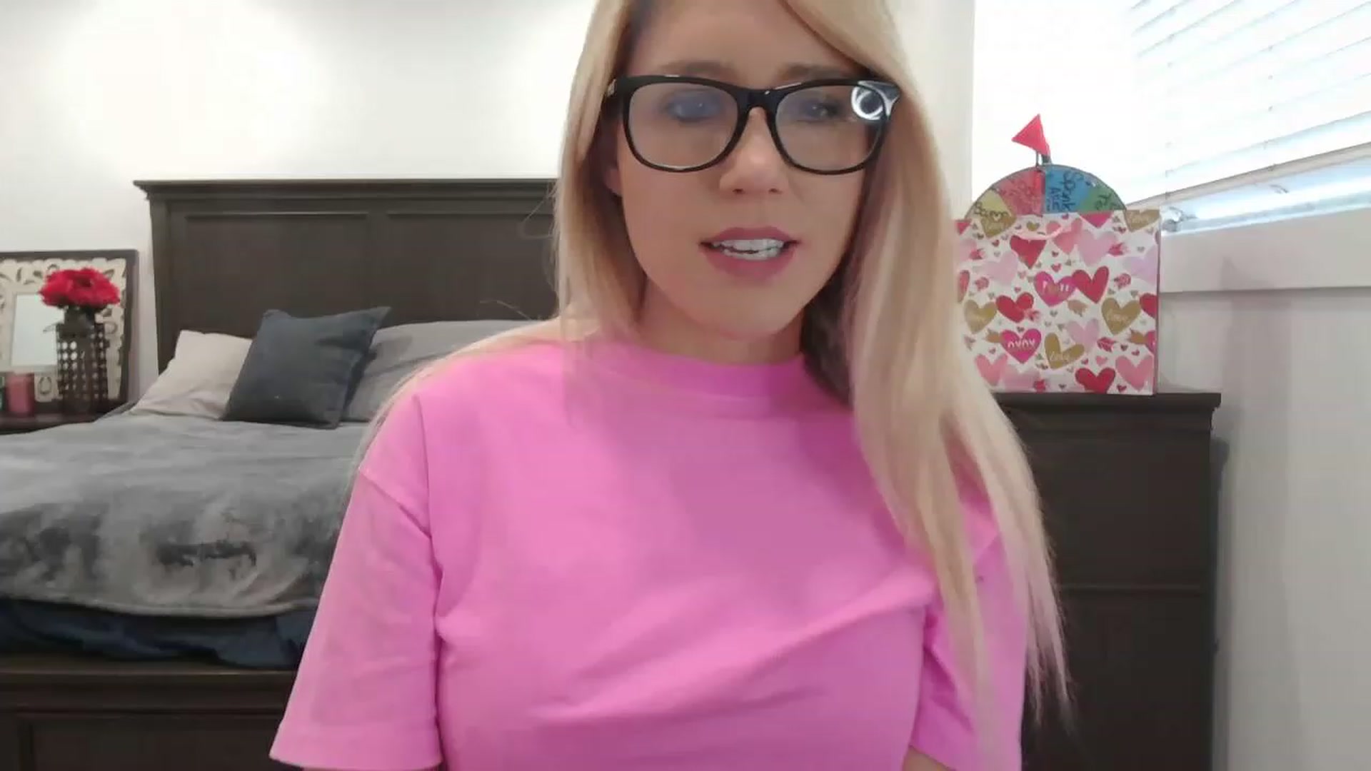 Gallery image thumbnail from blondmilf92's myfreecams stream on, 02/10/2023, 22:18 image 1 of 20