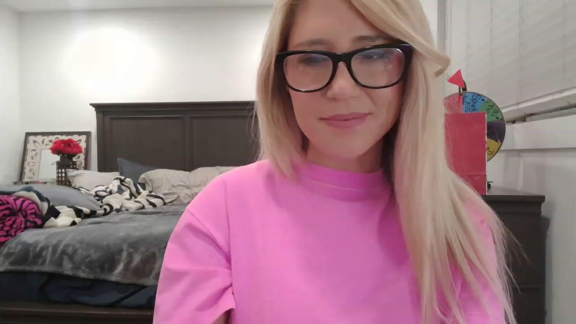 Gallery image thumbnail from blondmilf92's myfreecams stream on, 02/11/2023, 06:04 image 18 of 20