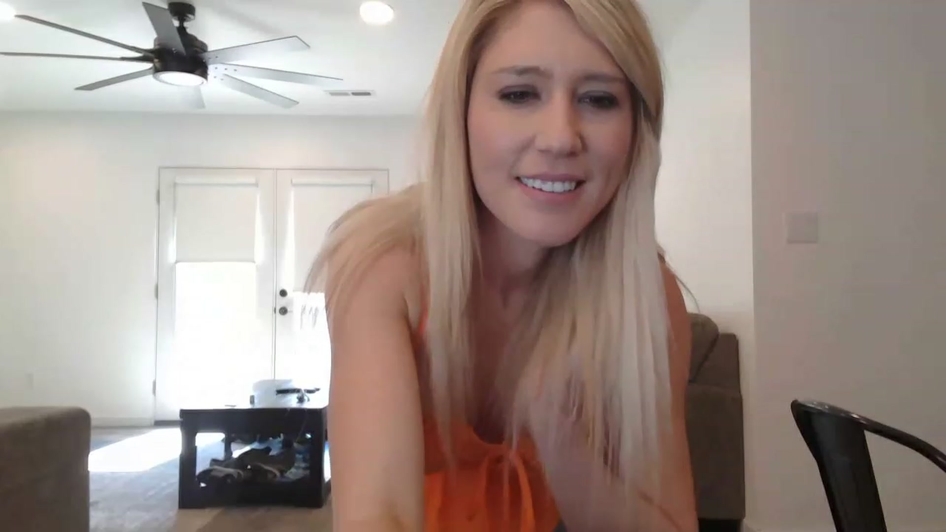Gallery image thumbnail from blondmilf92's myfreecams stream on, 02/15/2023, 20:39 image 16 of 20