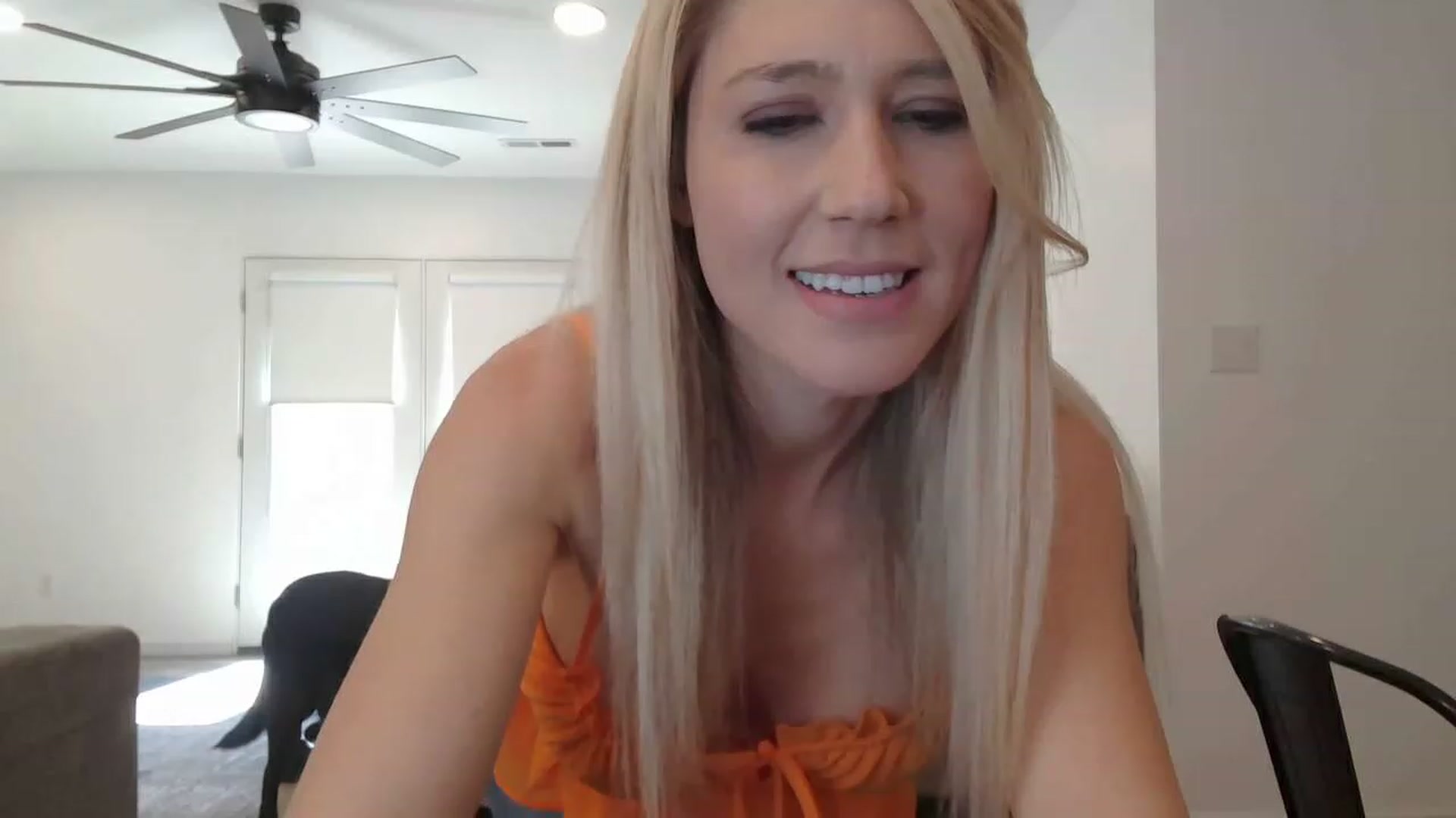 Gallery image thumbnail from blondmilf92's myfreecams stream on, 02/15/2023, 20:39 image 19 of 20