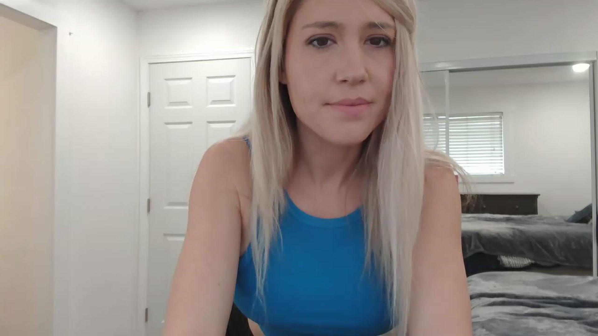 Gallery image thumbnail from blondmilf92's myfreecams stream on, 02/27/2023, 19:22 image 14 of 20
