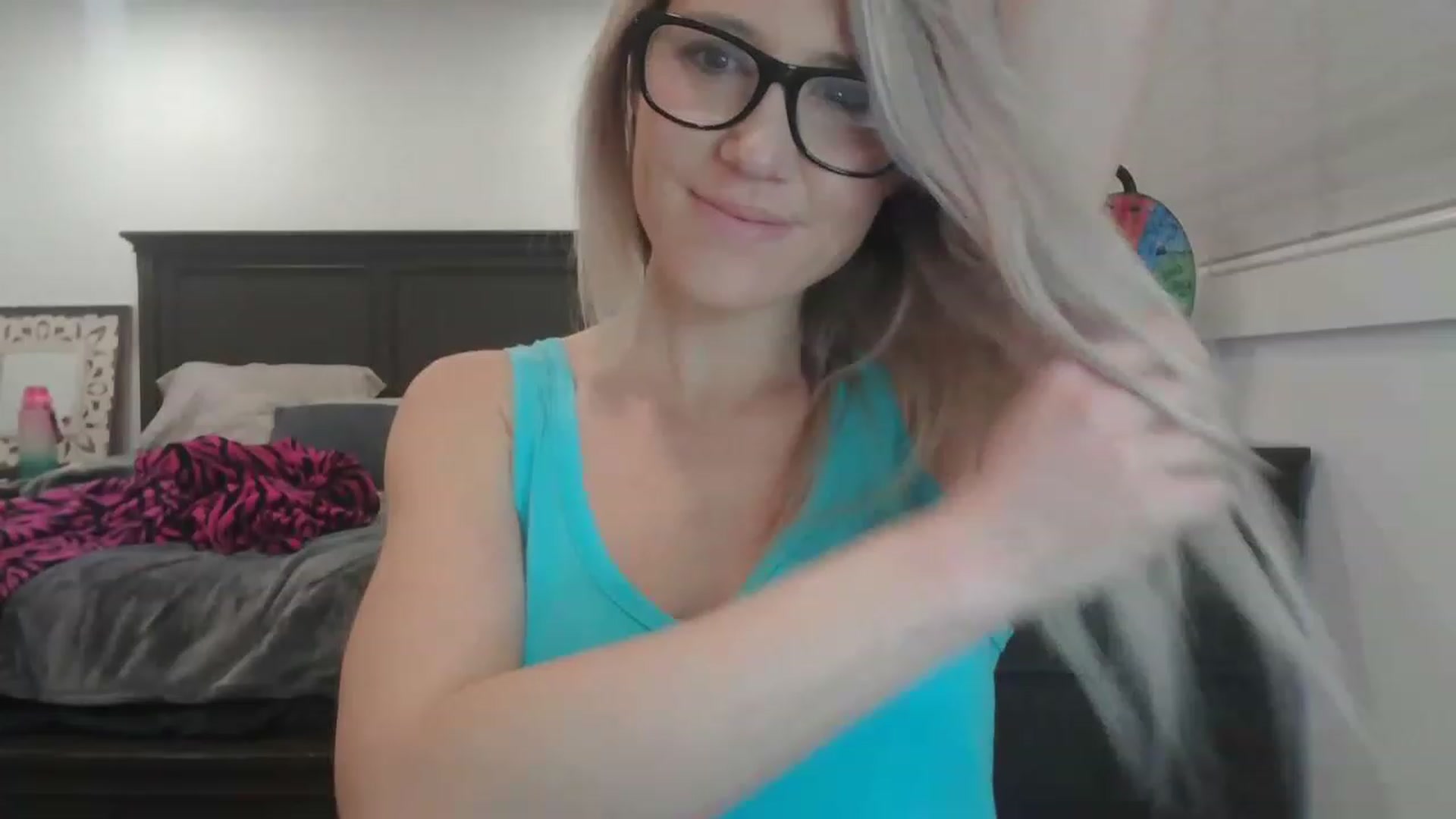 Gallery image thumbnail from blondmilf92's myfreecams stream on, 03/09/2023, 05:21 image 4 of 20
