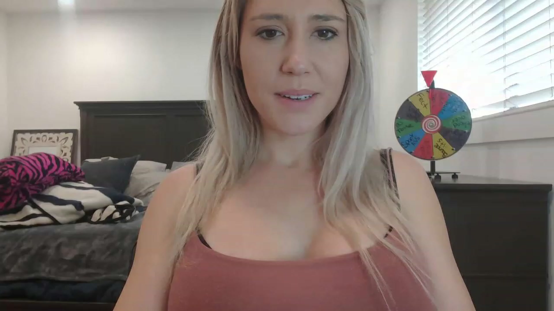 Gallery image thumbnail from blondmilf92's myfreecams stream on, 03/10/2023, 22:33 image 12 of 20