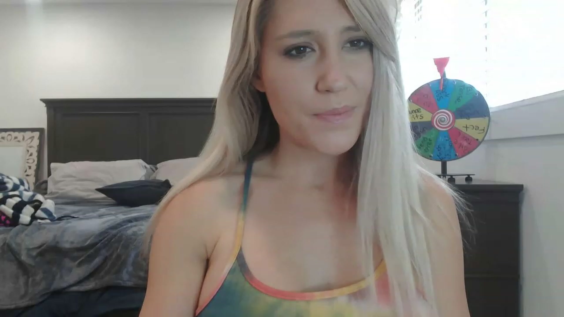 Gallery image thumbnail from blondmilf92's myfreecams stream on, 03/11/2023, 22:35 image 7 of 20