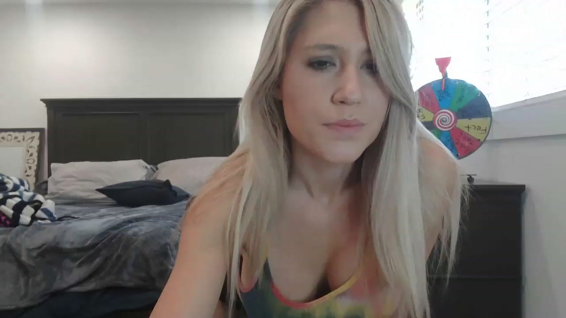 Gallery image thumbnail from blondmilf92's myfreecams stream on, 03/11/2023, 22:35 image 9 of 20
