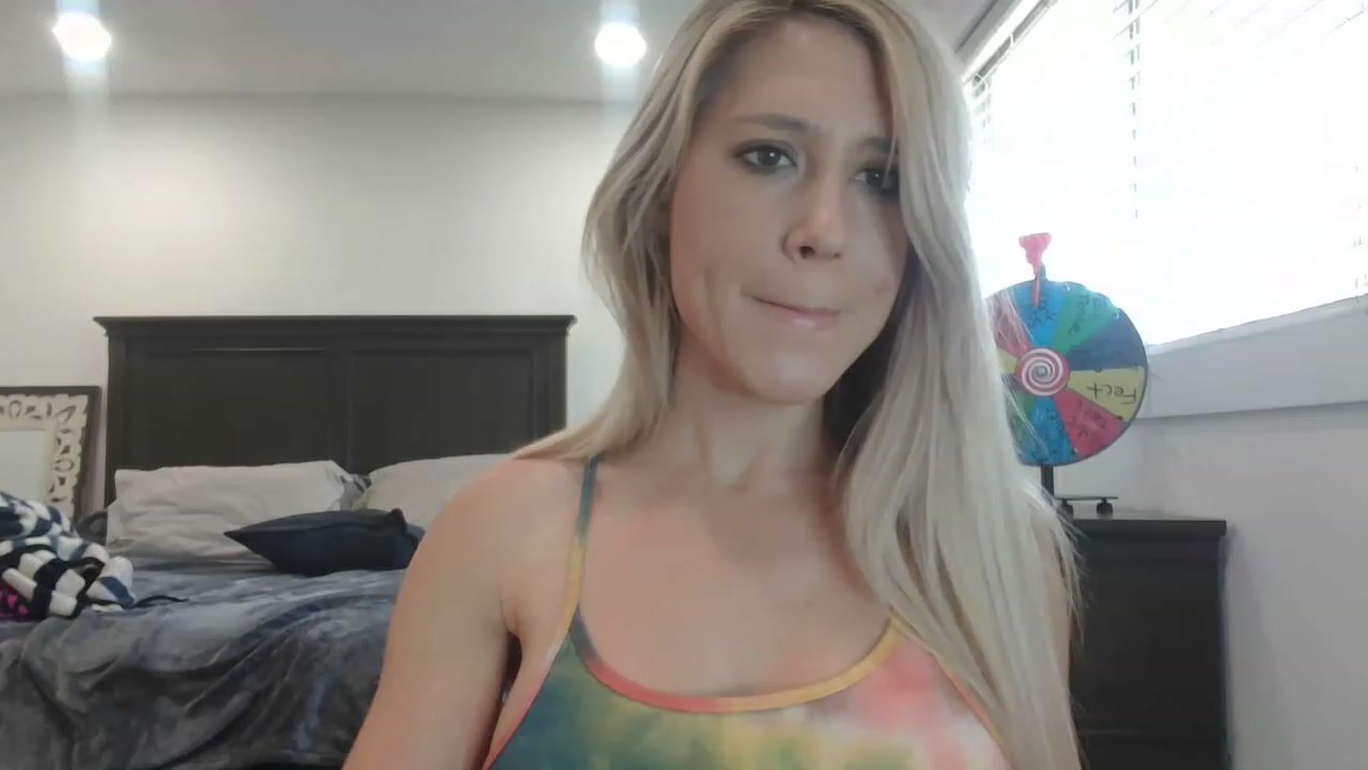 Gallery image thumbnail from blondmilf92's myfreecams stream on, 03/11/2023, 22:35 image 1 of 20