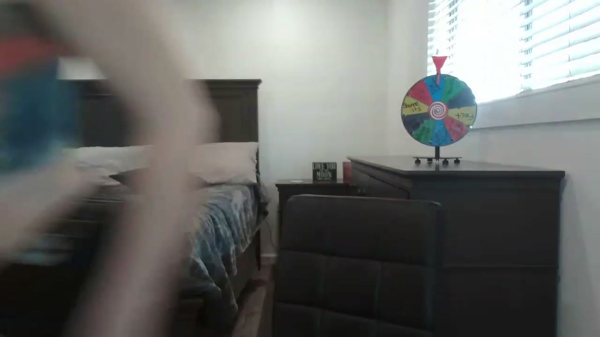 Gallery image thumbnail from blondmilf92's myfreecams stream on, 03/11/2023, 22:35 image 19 of 20