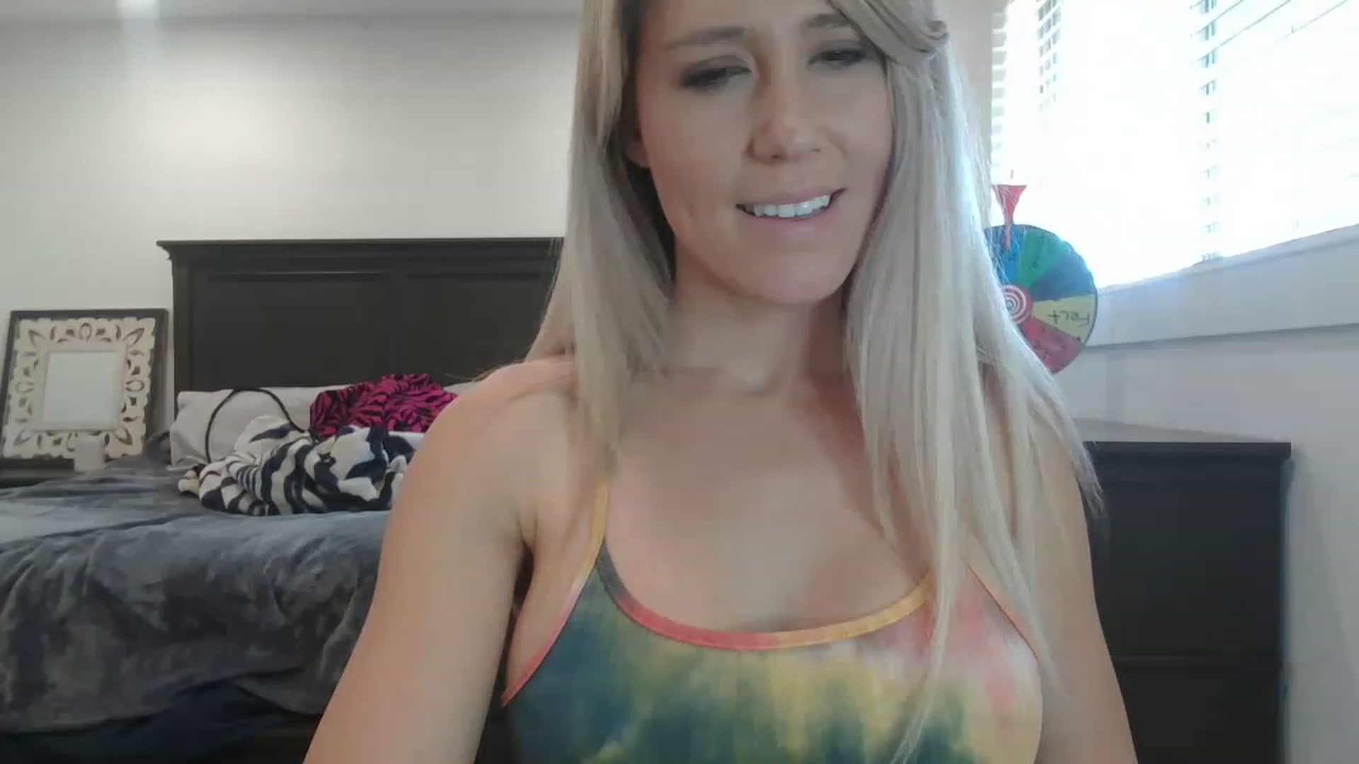 Gallery image thumbnail from blondmilf92's myfreecams stream on, 03/11/2023, 23:39 image 18 of 20