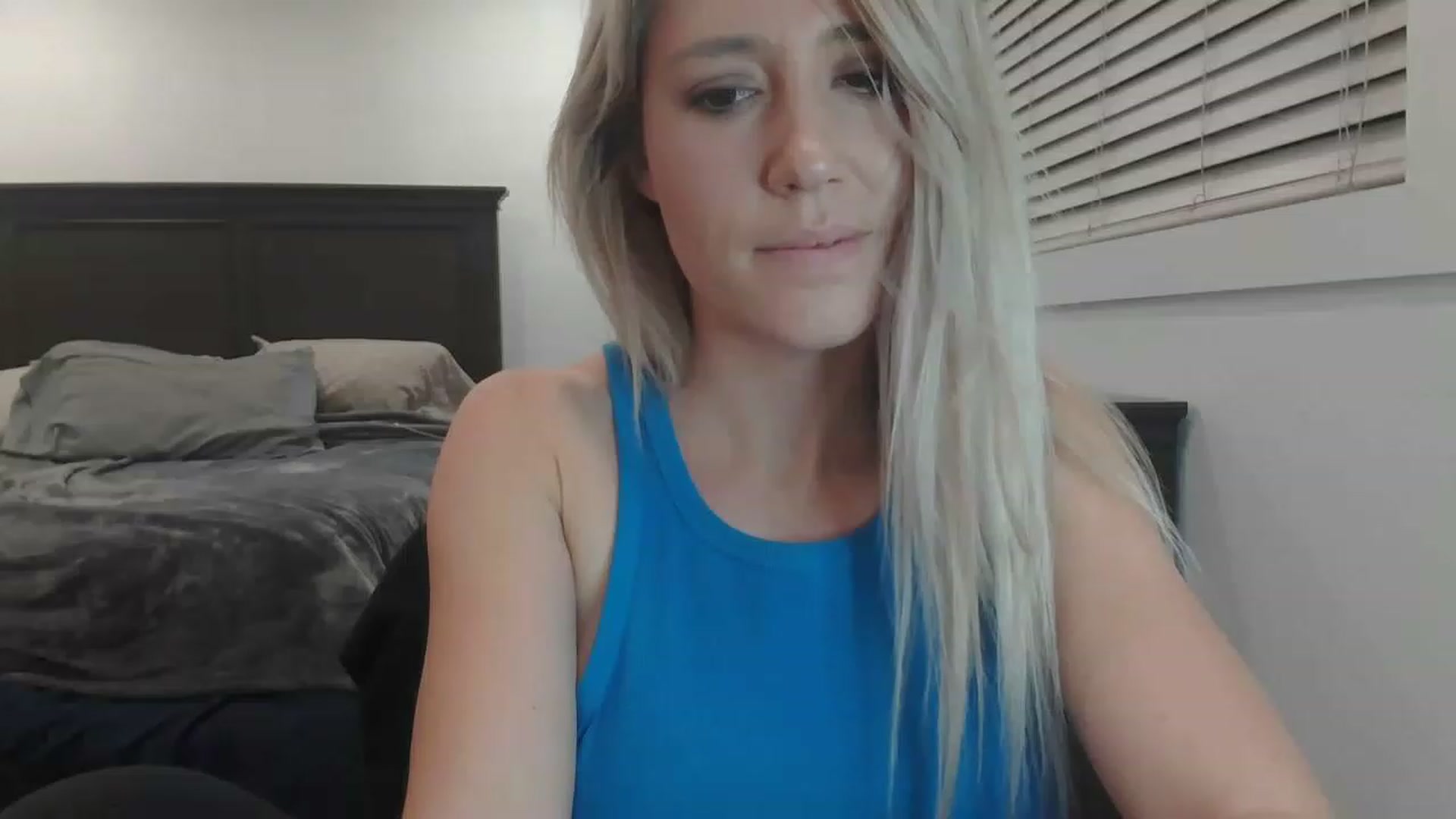 Gallery image thumbnail from blondmilf92's myfreecams stream on, 03/13/2023, 04:09 image 14 of 20