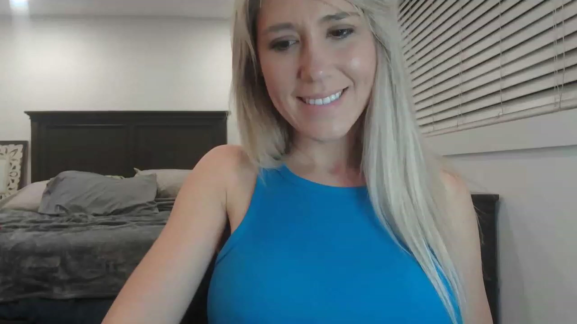 Gallery image thumbnail from blondmilf92's myfreecams stream on, 03/13/2023, 05:48 image 5 of 20