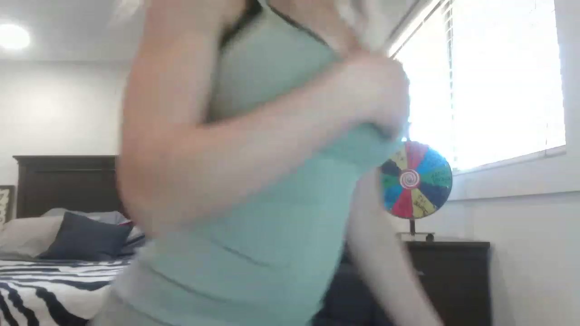 Gallery image thumbnail from blondmilf92's myfreecams stream on, 03/17/2023, 20:25 image 11 of 20
