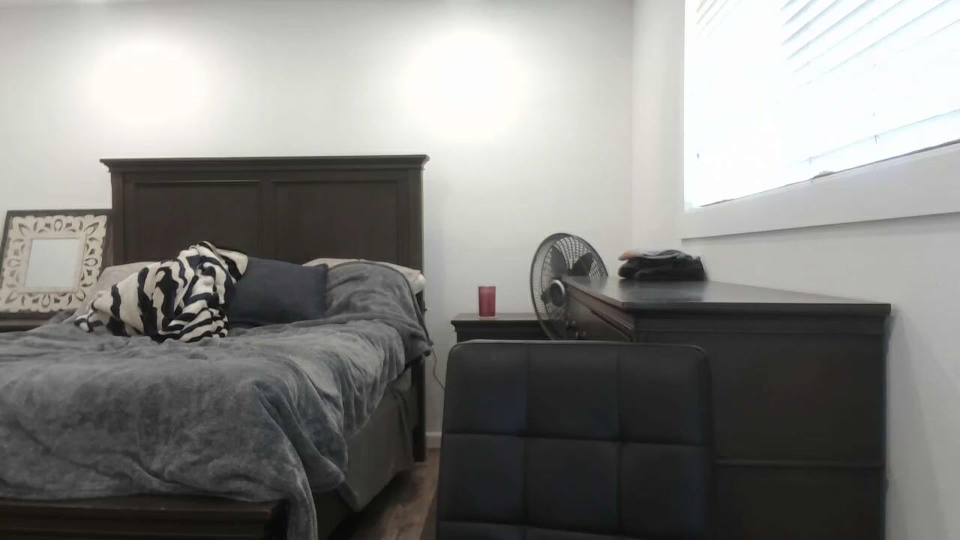 Gallery image thumbnail from blondmilf92's myfreecams stream on, 05/02/2023, 21:14 image 7 of 20