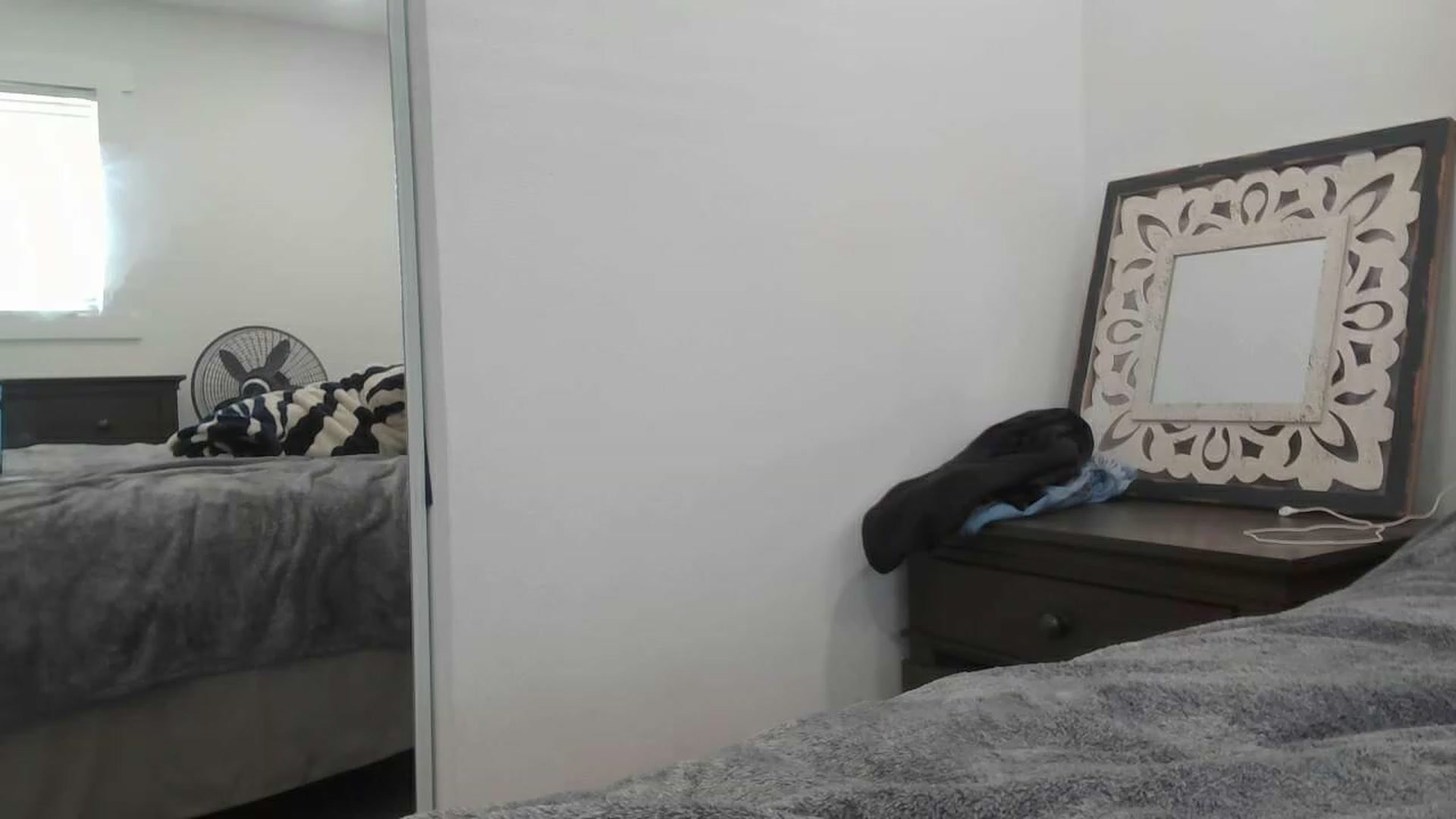 Gallery image thumbnail from blondmilf92's myfreecams stream on, 05/05/2023, 20:44 image 5 of 20