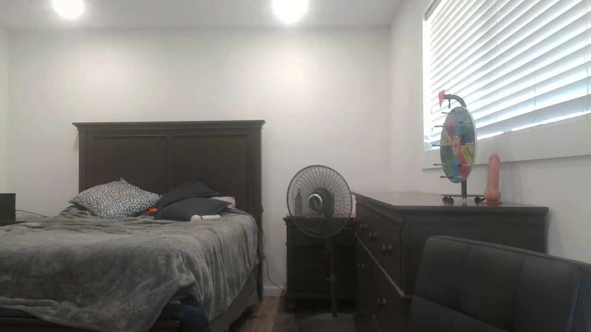 Gallery image thumbnail from blondmilf92's myfreecams stream on, 07/03/2023, 19:19 image 20 of 20