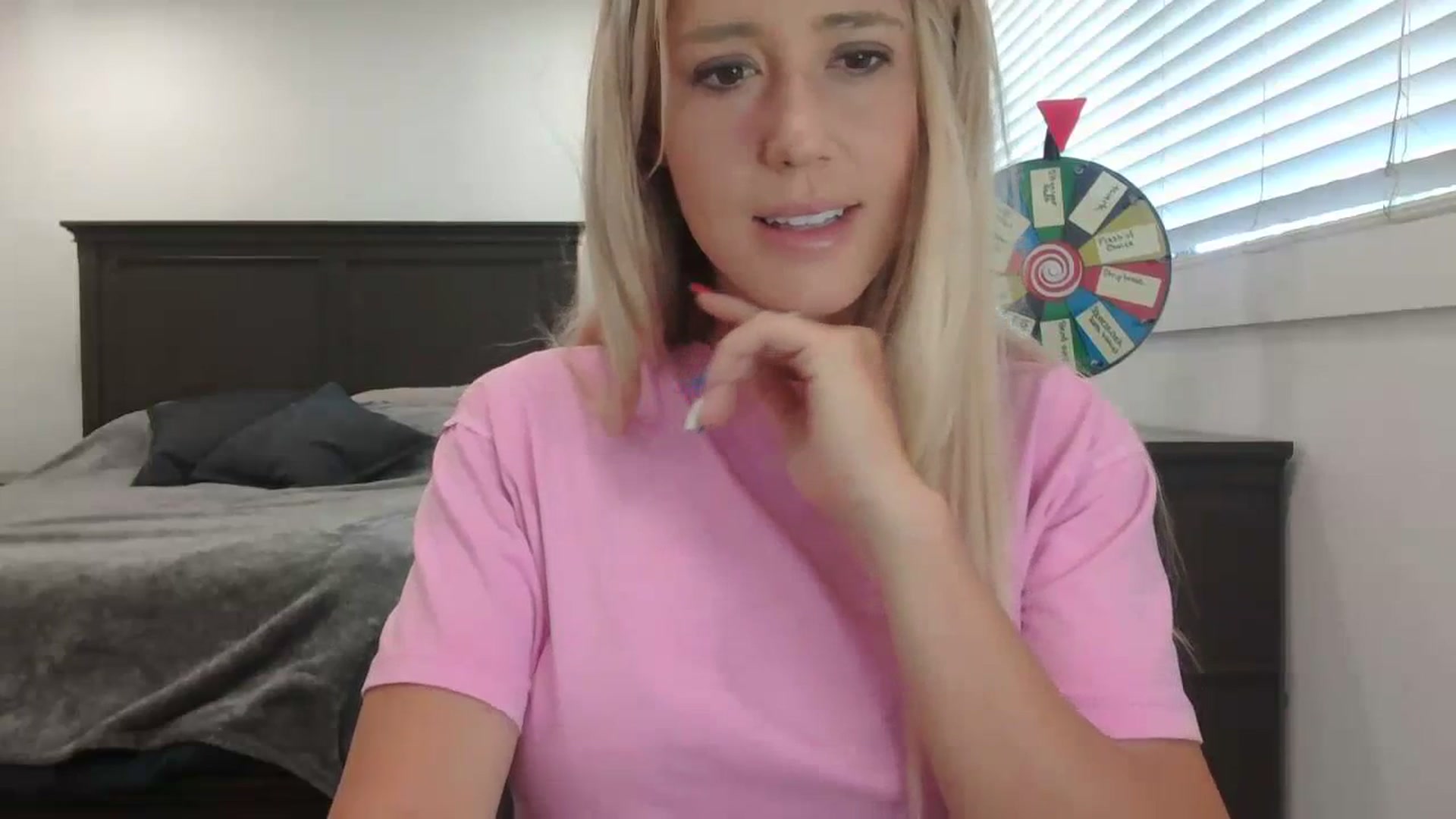 Gallery image thumbnail from blondmilf92's myfreecams stream on, 07/10/2023, 17:06 image 12 of 20
