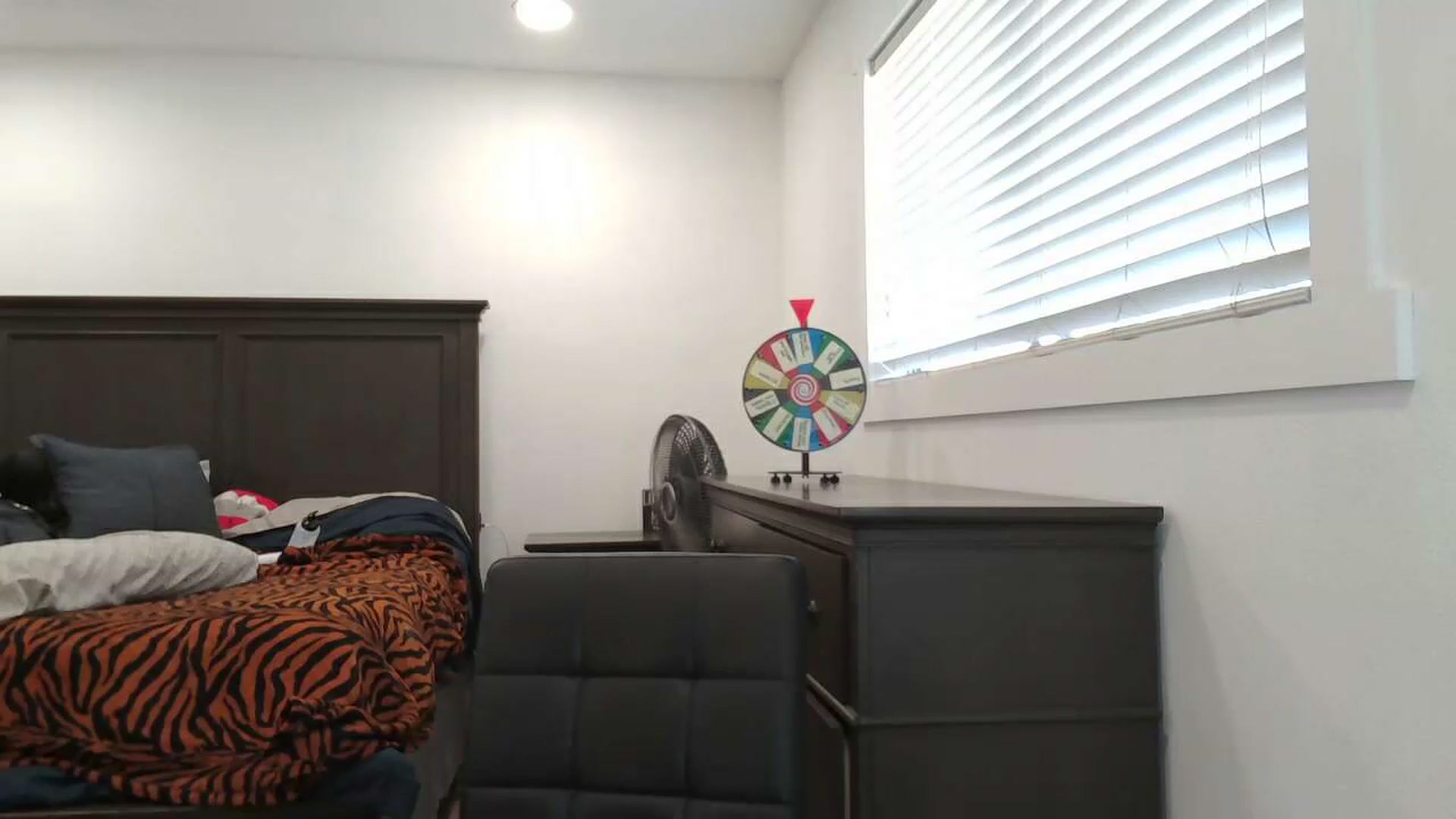 Gallery image thumbnail from blondmilf92's myfreecams stream on, 07/14/2023, 18:06 image 19 of 20