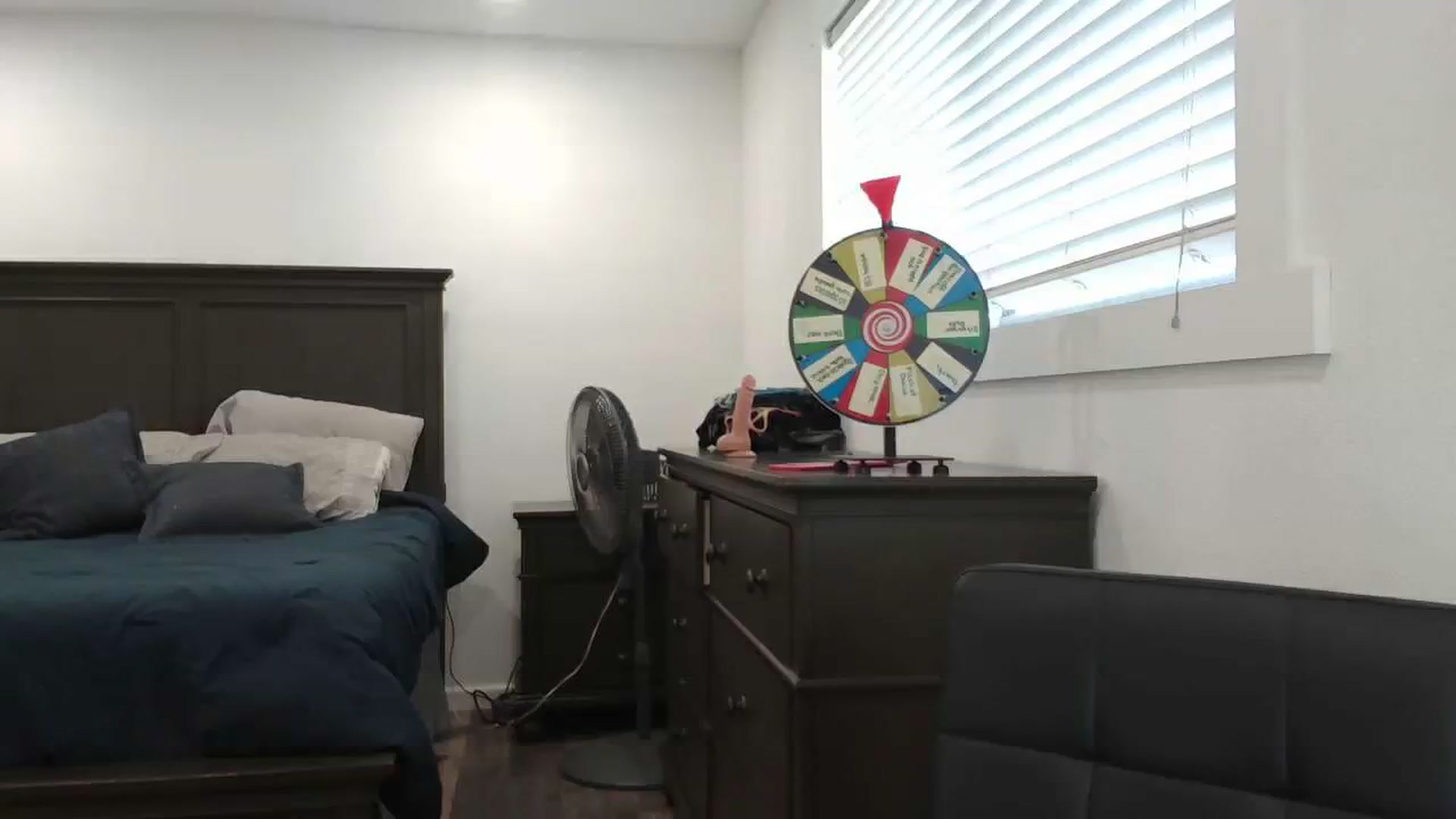 Gallery image thumbnail from blondmilf92's myfreecams stream on, 07/24/2023, 16:52 image 19 of 20