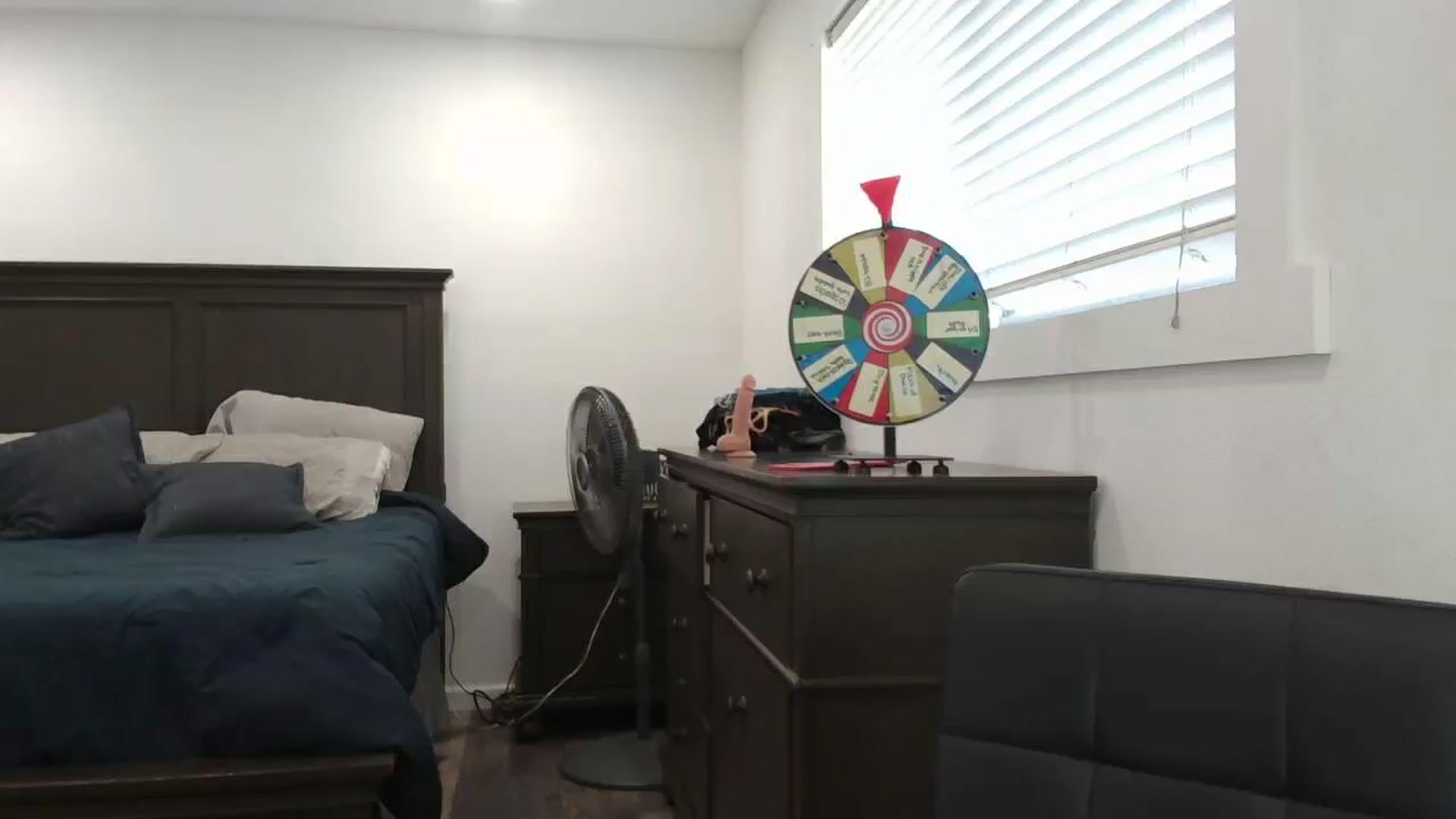 Gallery image thumbnail from blondmilf92's myfreecams stream on, 07/24/2023, 16:52 image 20 of 20