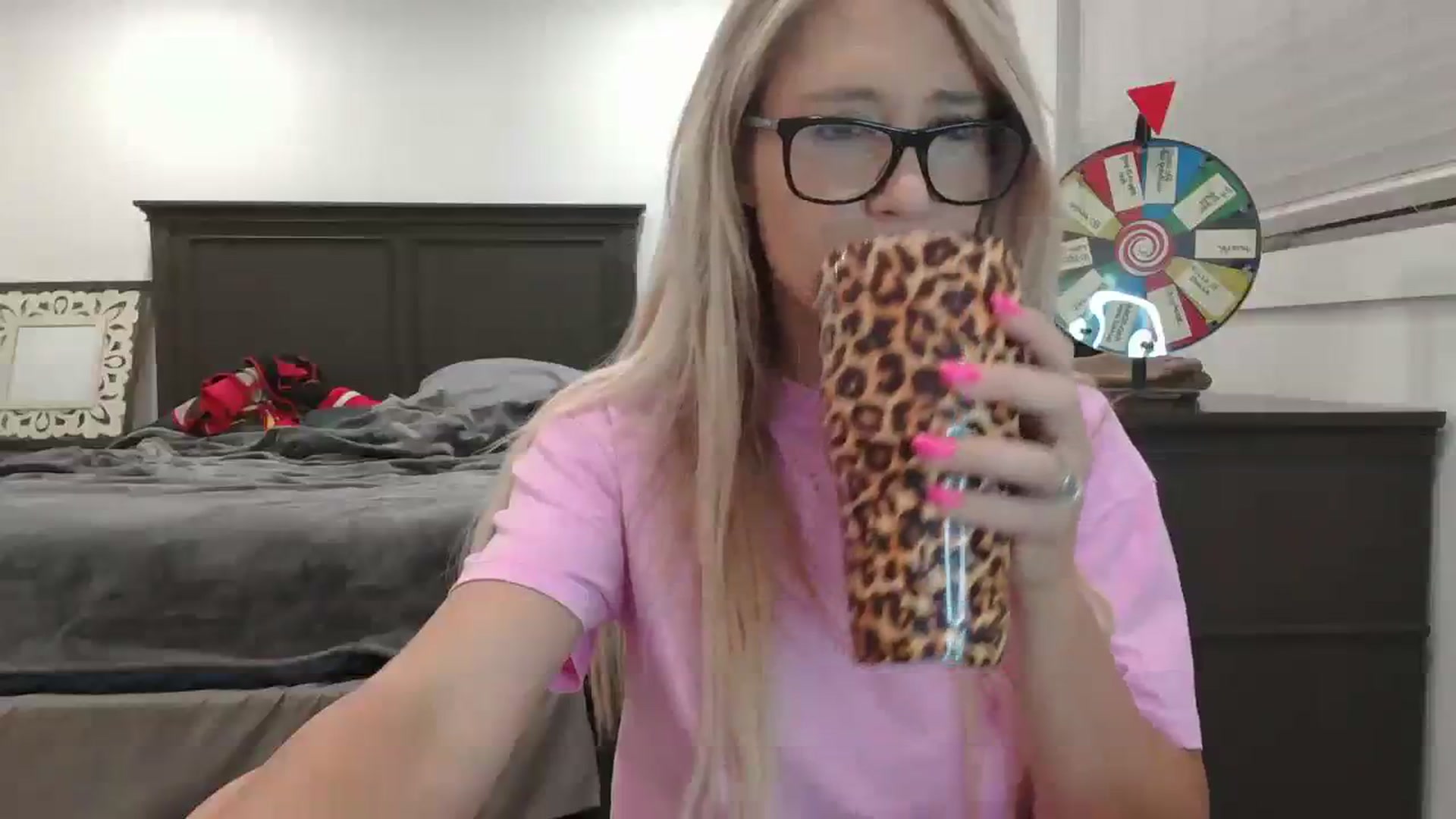 Gallery image thumbnail from blondmilf92's myfreecams stream on, 08/16/2023, 05:41 image 3 of 20